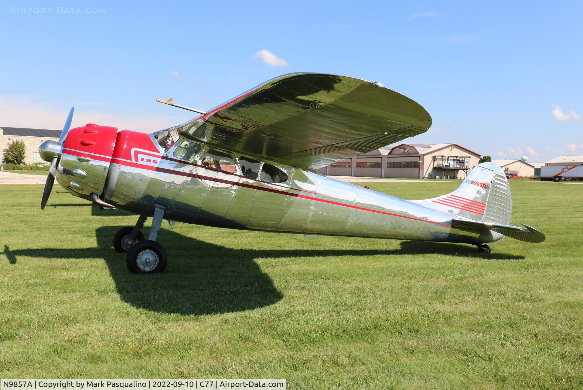 N9857A, 1949 Cessna 195 C/N 7550, Cessna 195