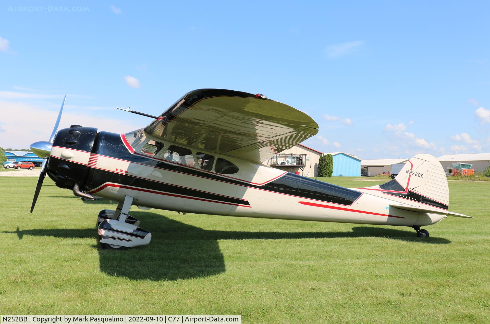 N252BB, 1950 Cessna 195A C/N 7571, Cessna 195A
