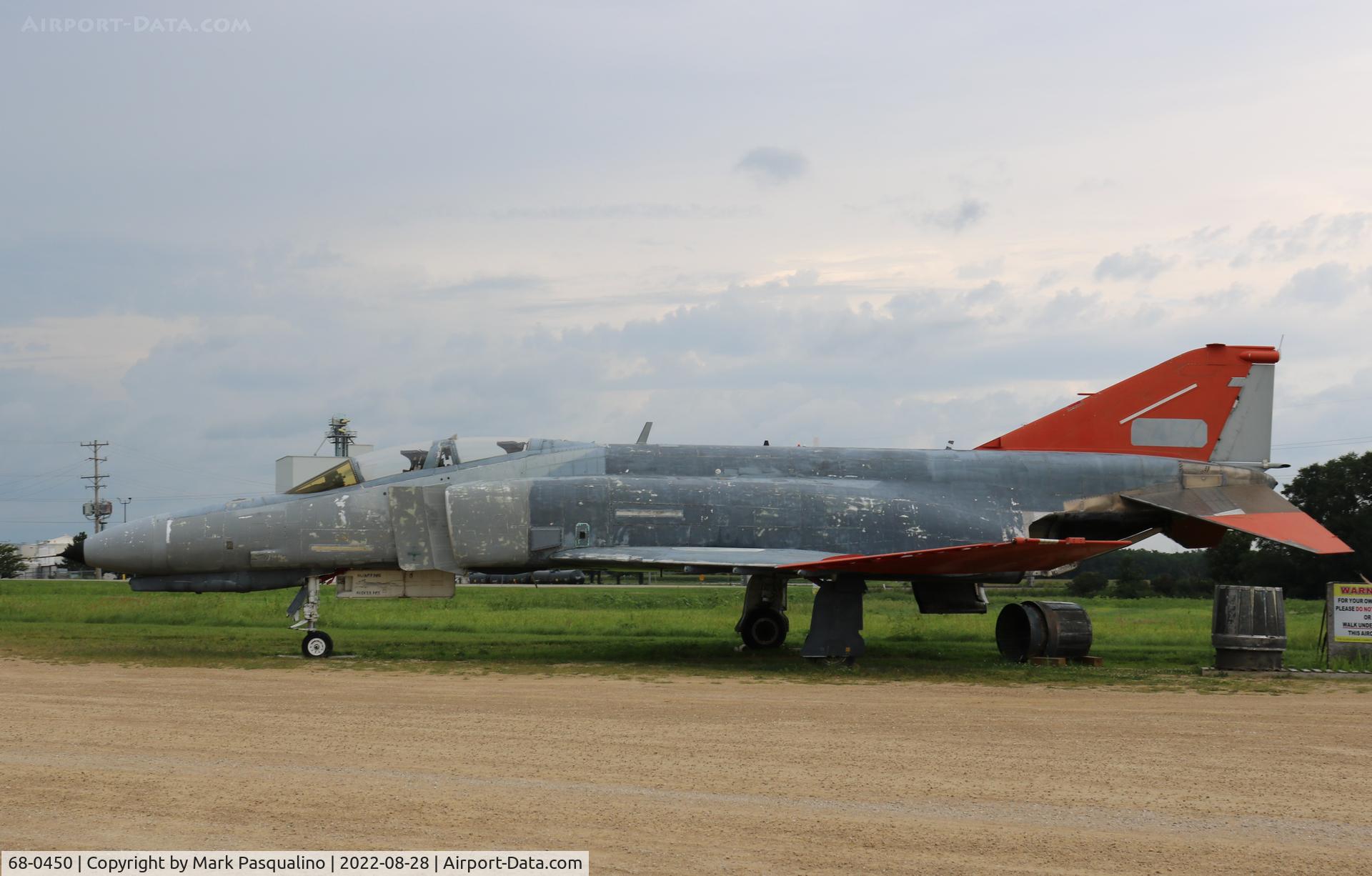 68-0450, 2009 McDonnell Douglas QF-4E Phantom II C/N 3594, McDonnell Douglas QF-4E Phantom II, located in Lena, IL