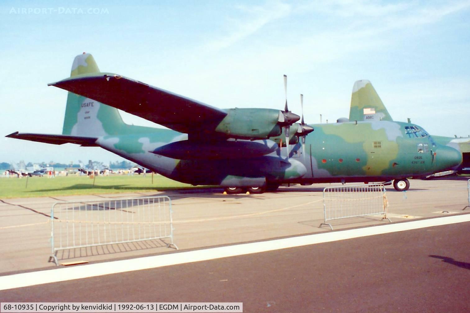 68-10935, 1968 Lockheed C-130E Hercules C/N 382-4315, At Boscombe Down, scanned from print.