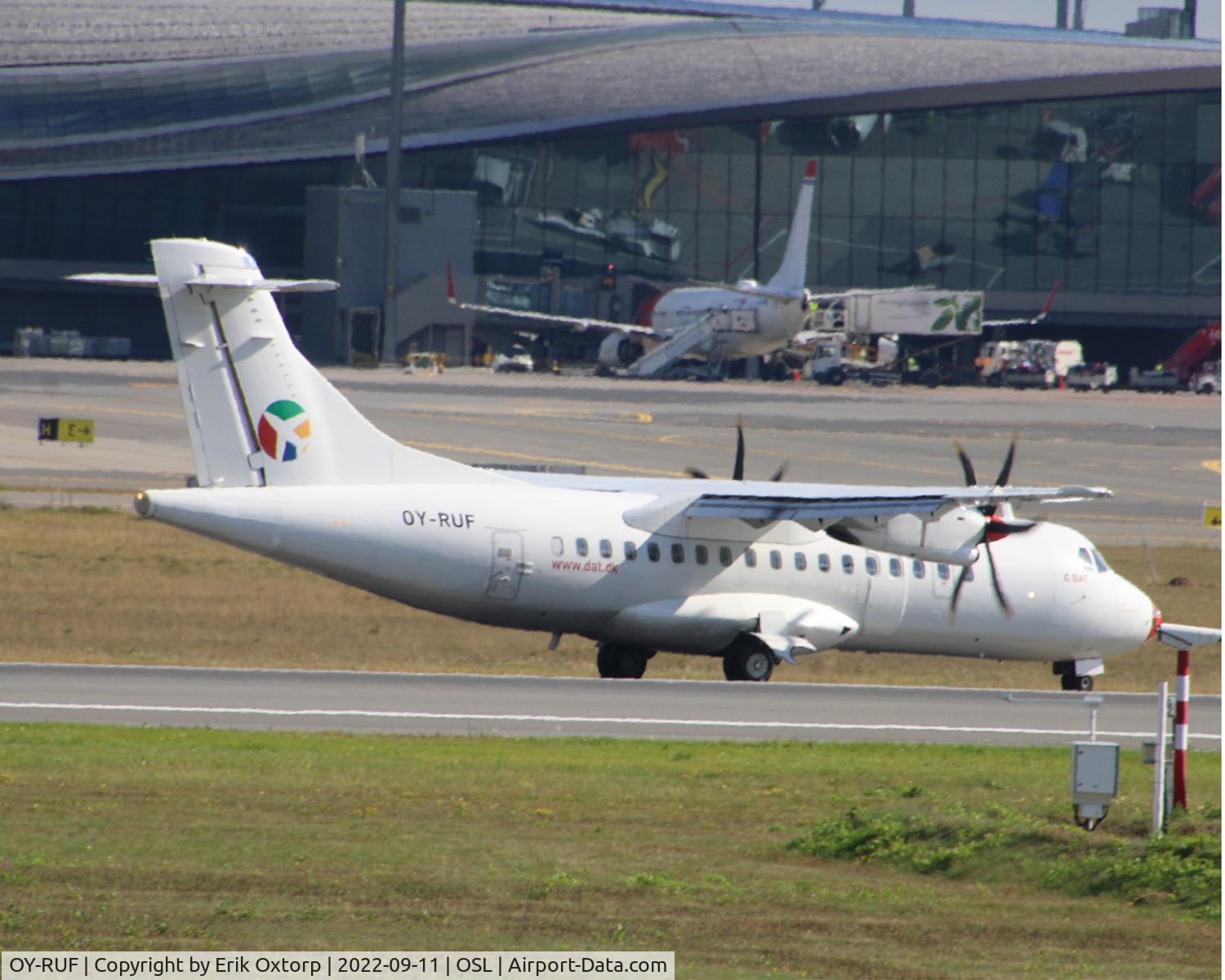 OY-RUF, 1997 ATR 42-500 C/N 515, OY-RUF i  OSL
