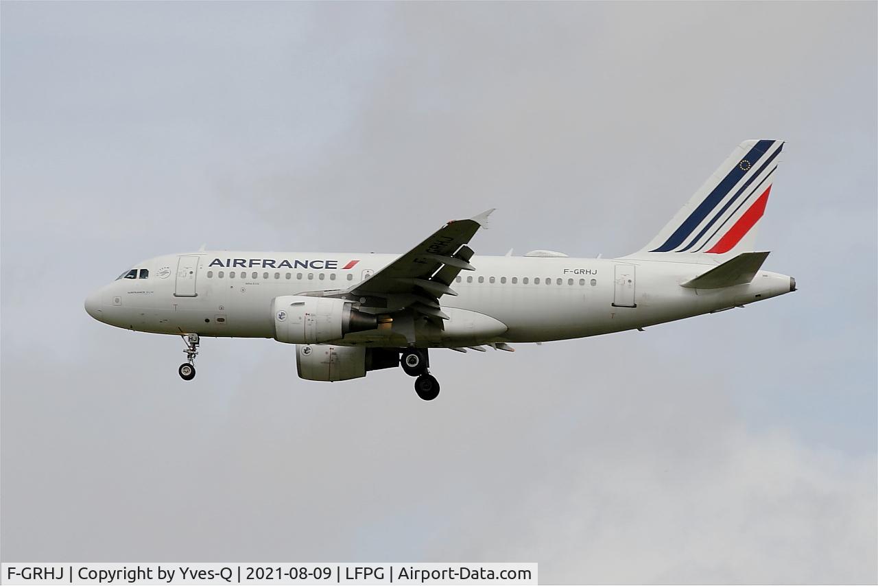 F-GRHJ, 2000 Airbus A319-111 C/N 1176, Airbus A319-111, On final rwy 26L, Roissy Charles De Gaulle airport (LFPG-CDG)