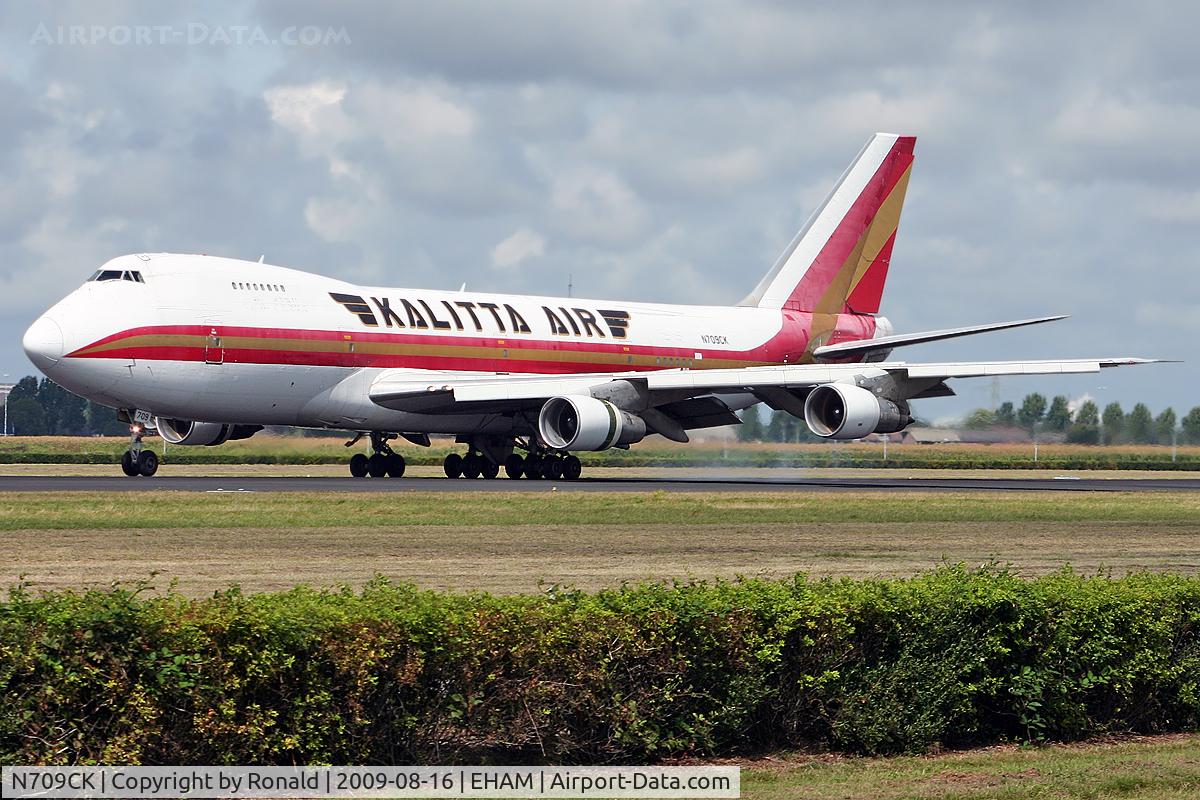 N709CK, 1992 Boeing 747-4B5(BCF C/N 26396, at spl