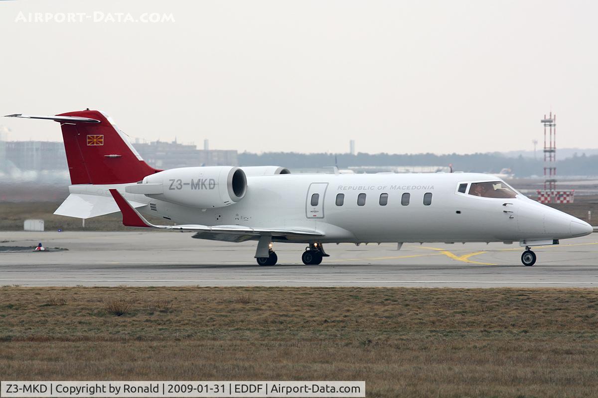 Z3-MKD, Learjet 60 C/N 60-279, at fra