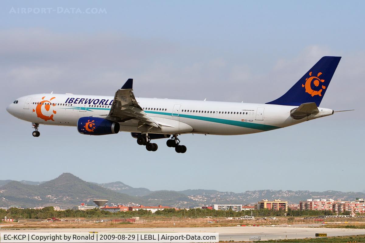 EC-KCP, 2007 Airbus A330-343X C/N 833, at bcn