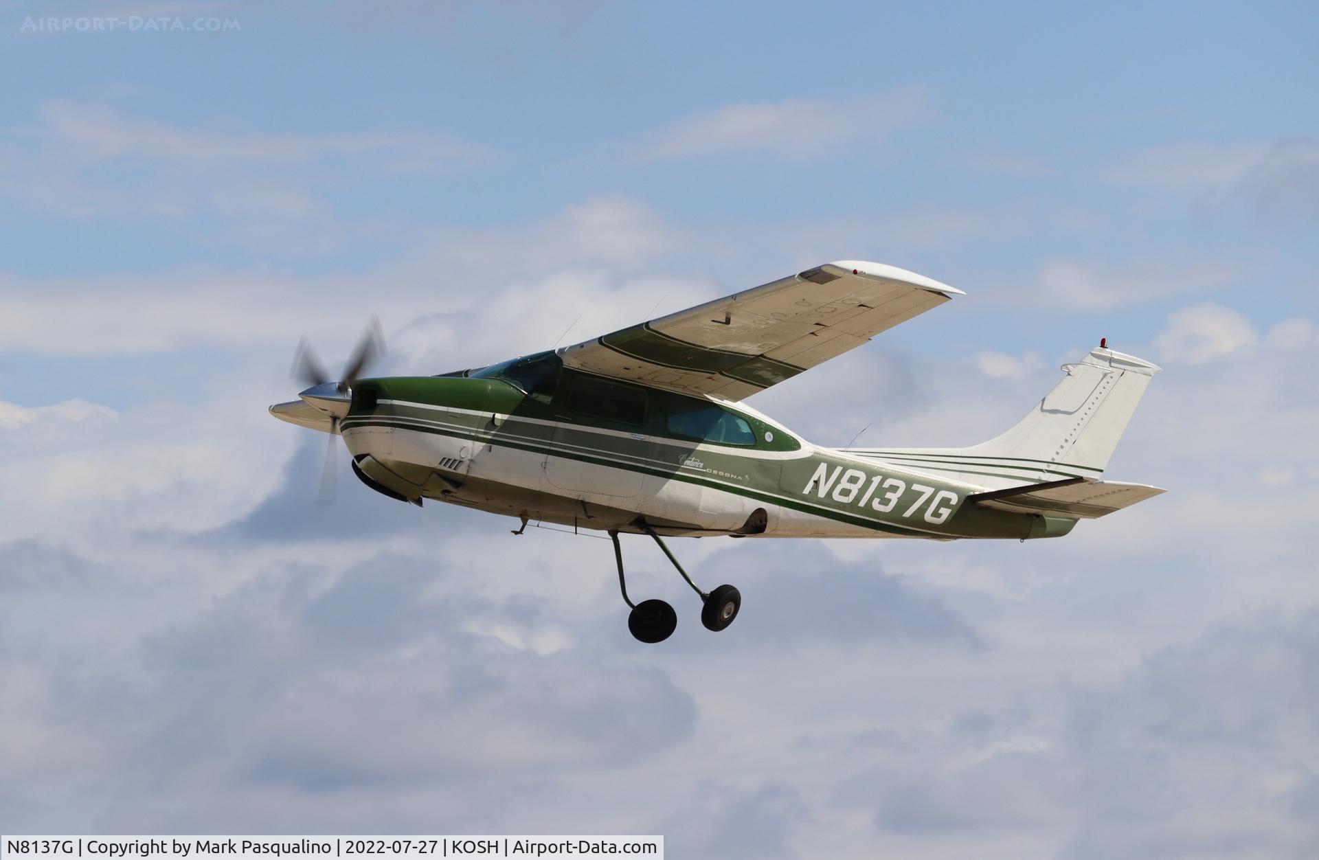N8137G, 1971 Cessna 210K Centurion C/N 21059437, Cessna 210K