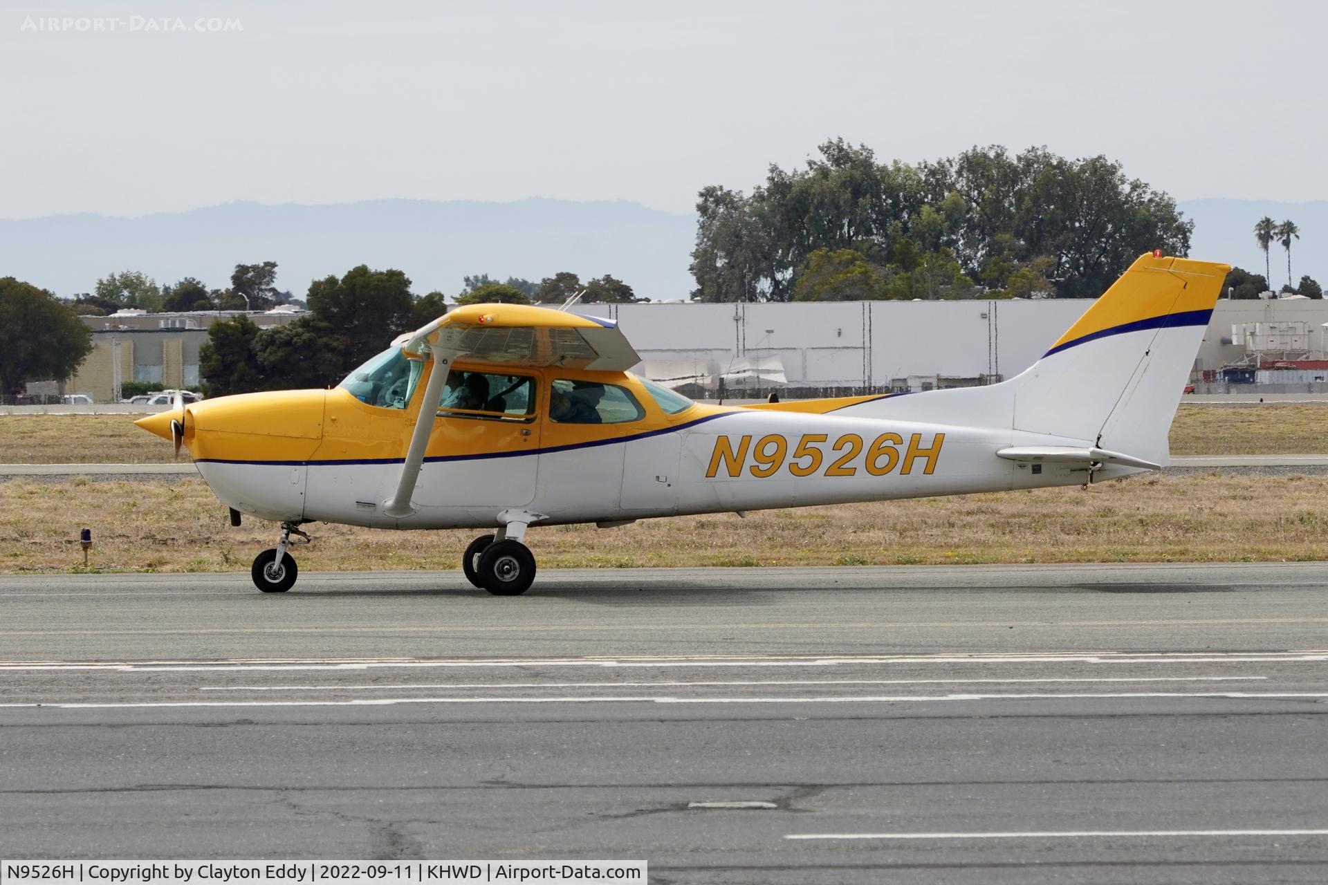 N9526H, 1975 Cessna 172M C/N 17266201, Hayward airport in California 2022.