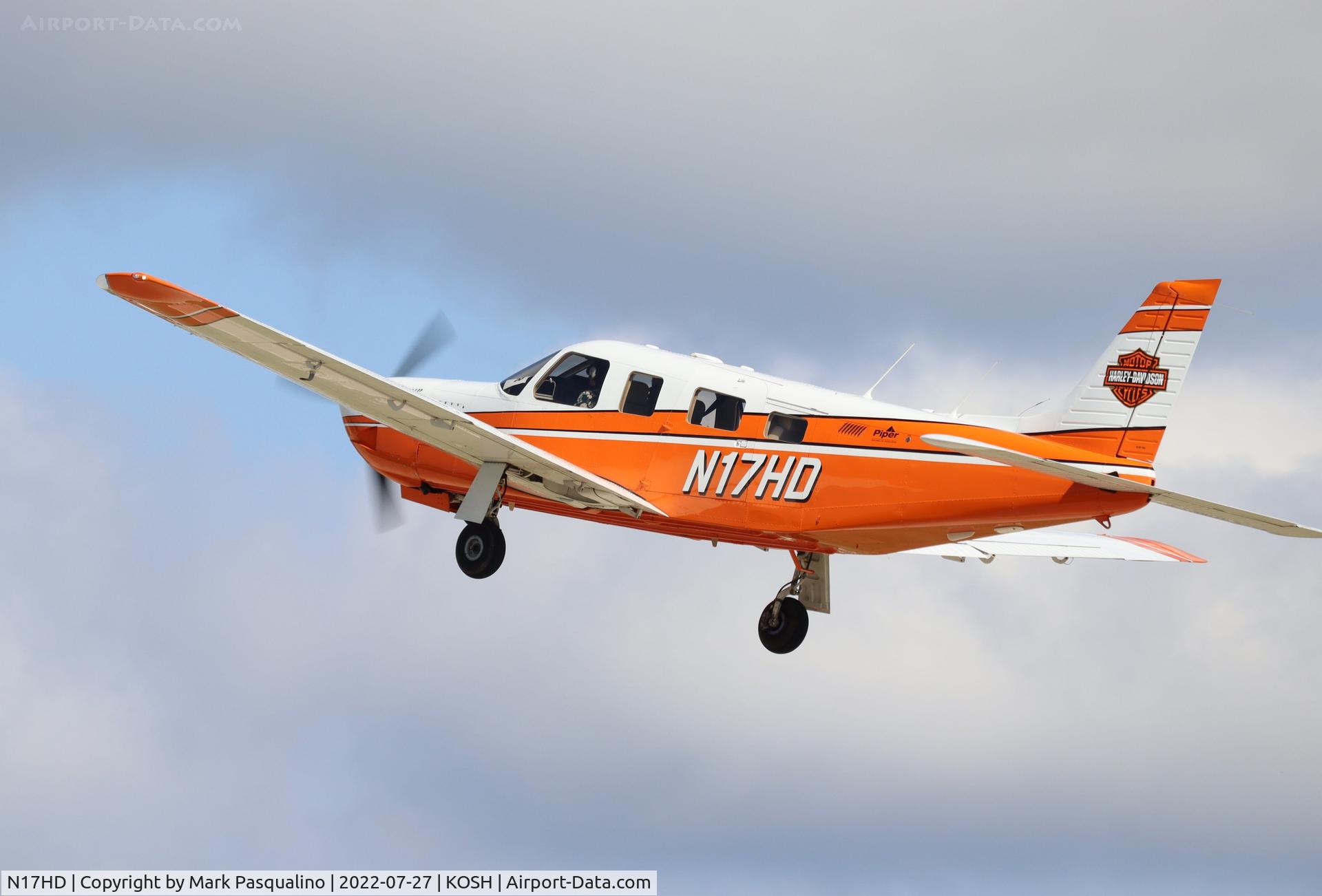 N17HD, 1998 Piper PA-32R-301 C/N 3246102, Piper PA-32R-301