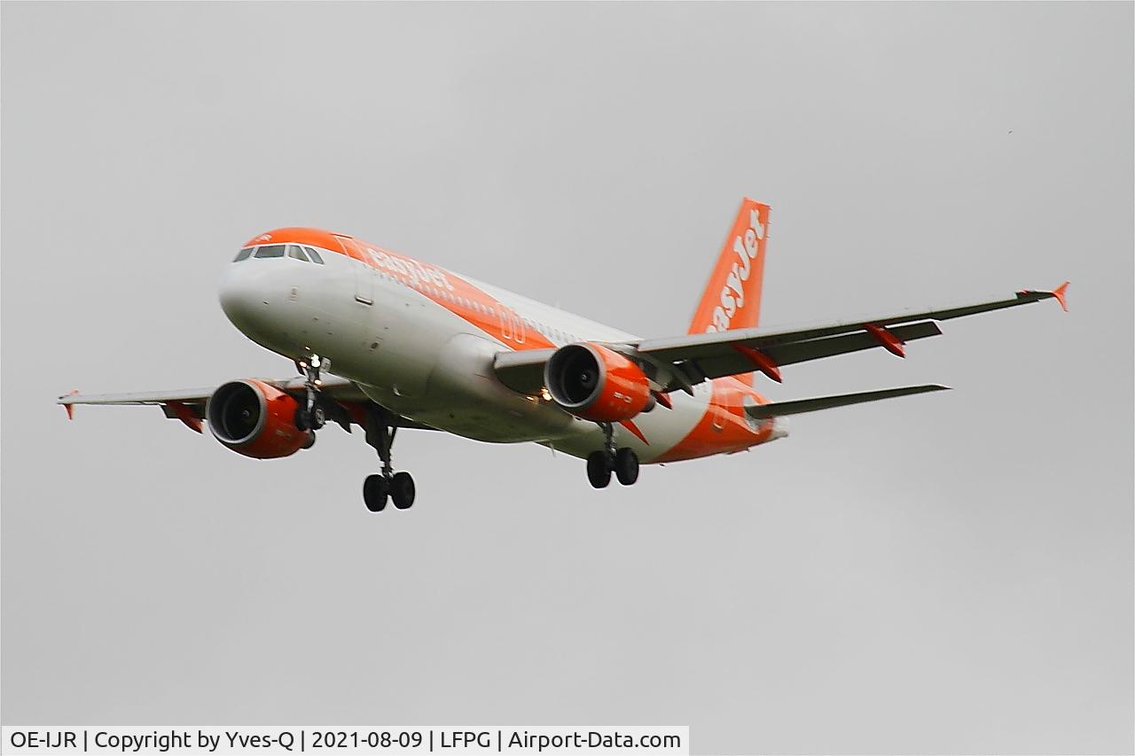 OE-IJR, 2009 Airbus A320-214 C/N 3975, Airbus A320-214, Short approach rwy 26L, Roissy Charles De Gaulle airport (LFPG-CDG)