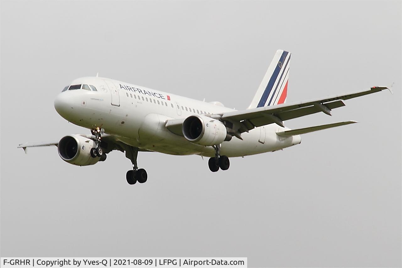 F-GRHR, 2001 Airbus A319-111 C/N 1415, Airbus A319-111, Short approach rwy 26L, Roissy Charles De Gaulle airport (LFPG-CDG)
