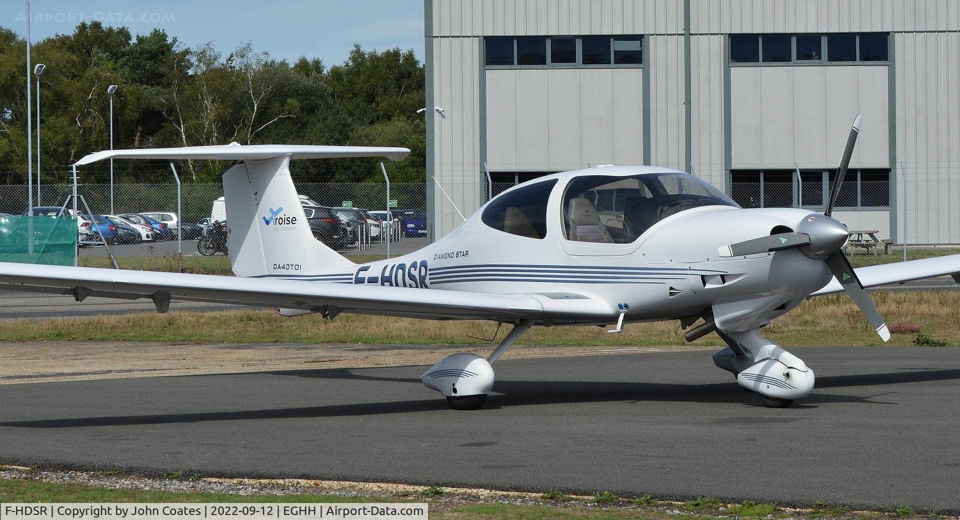 F-HDSR, Diamond DA-40D Diamond Star Diamond Star C/N D4.317, At Bliss Avn.
