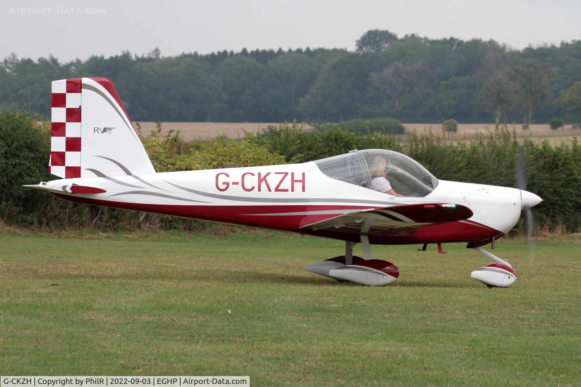 G-CKZH, 2016 Vans RV-12 C/N 120921, G-CKZH 2016 VANS RV-12 LAA Rally Popham