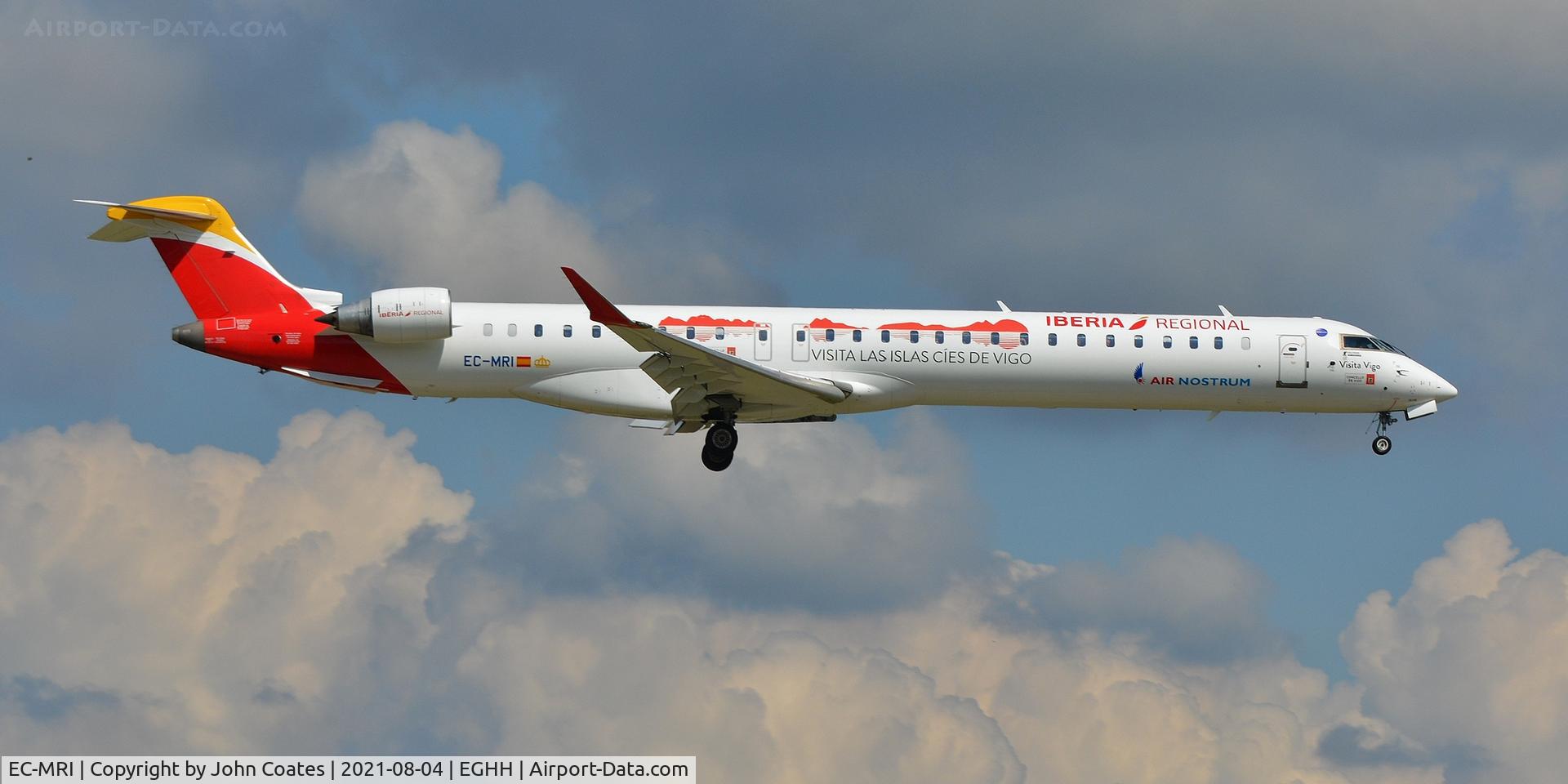 EC-MRI, 2017 Bombardier CRJ-1000 (CL-600-2E25) C/N 19056, Finals to 08