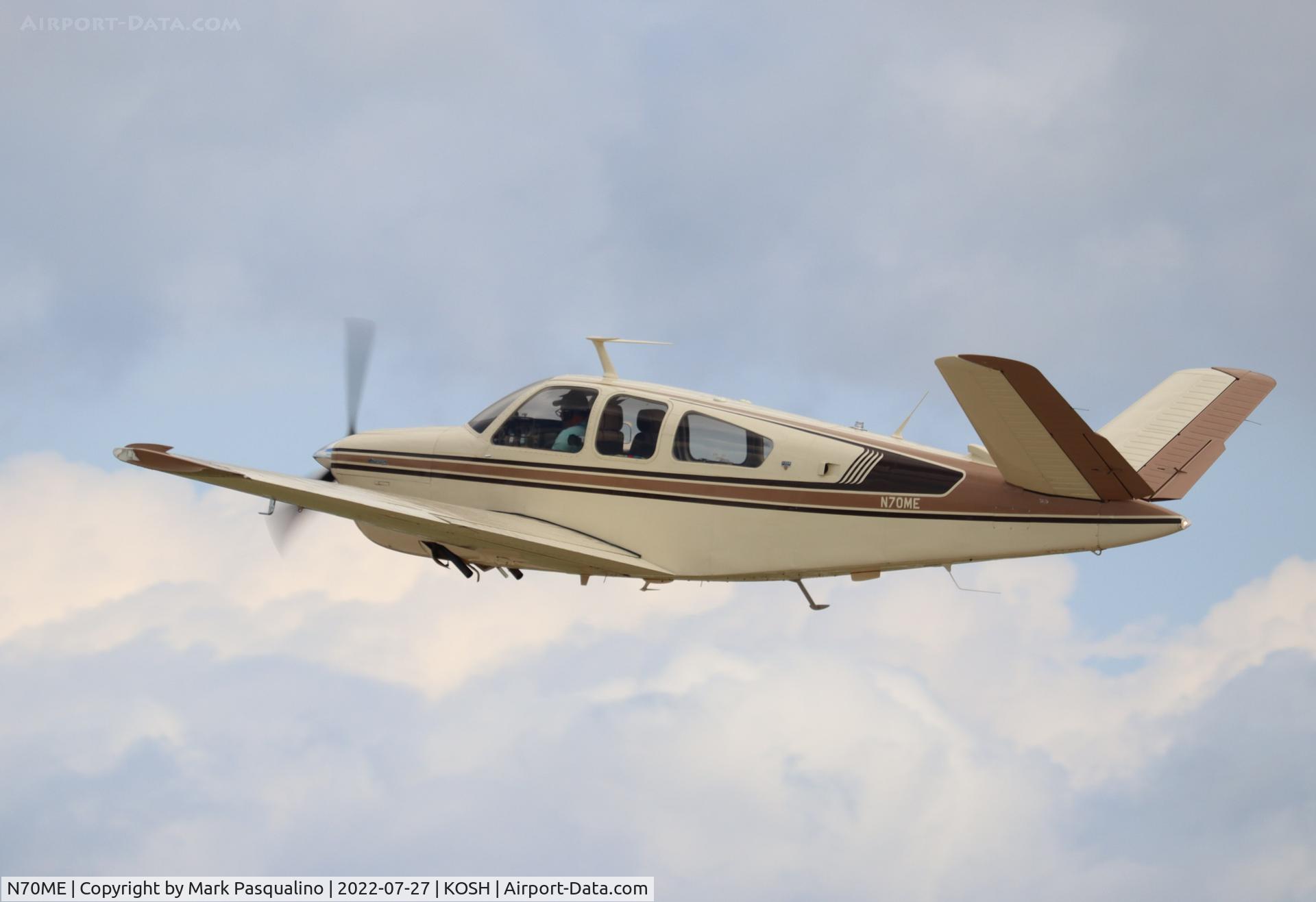 N70ME, 1978 Beech V35B Bonanza C/N D-10123, Beech V35B