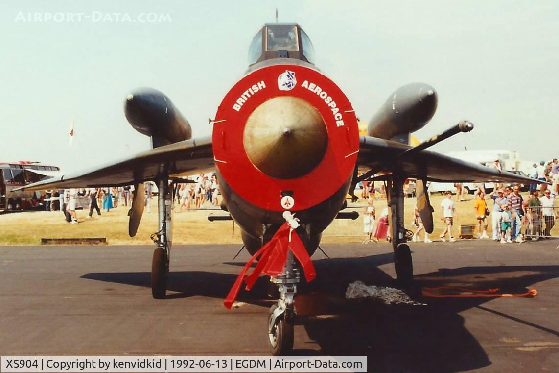 XS904, 1966 English Electric Lightning F.6 C/N 95250, At Boscombe Down, scanned from print.