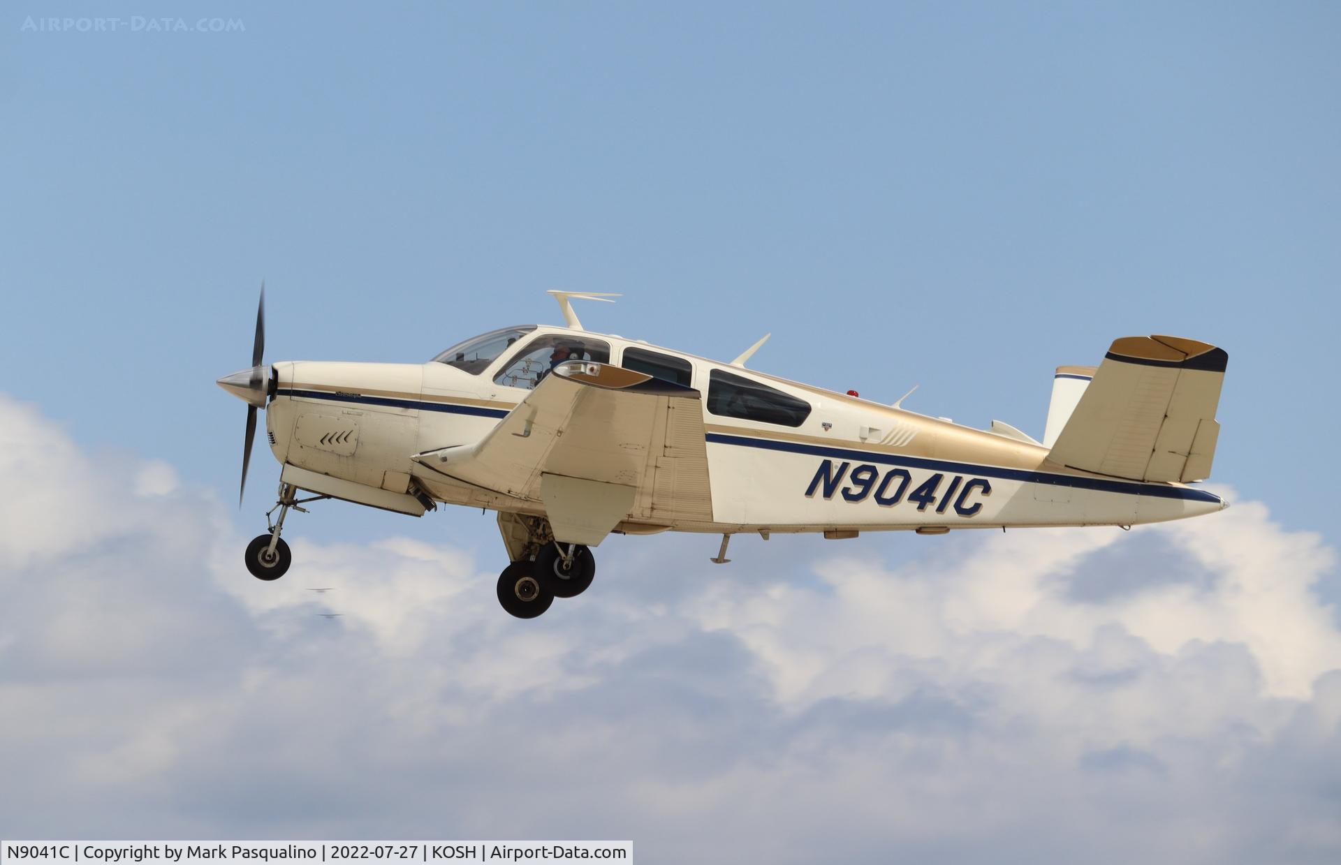 N9041C, 1977 Beech V35B Bonanza C/N D-10096, Beech V35B