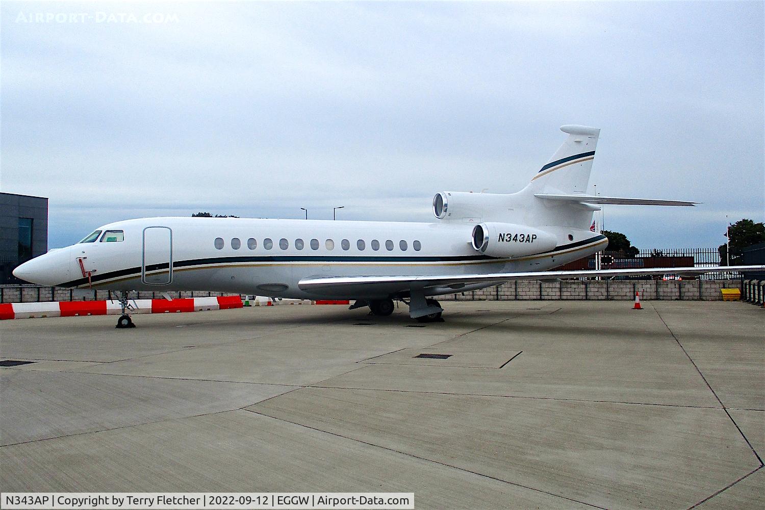 N343AP, 2015 Dassault Falcon 7X C/N 265, At Luton