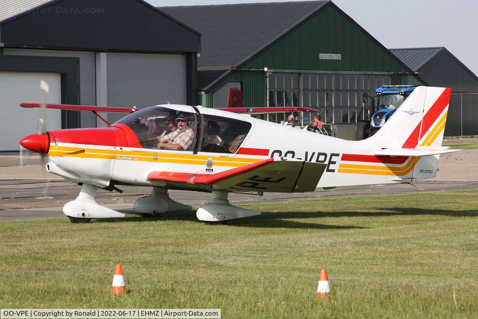 OO-VPE, 2006 Robin DR-400-140B Major C/N 2598, at ehmz