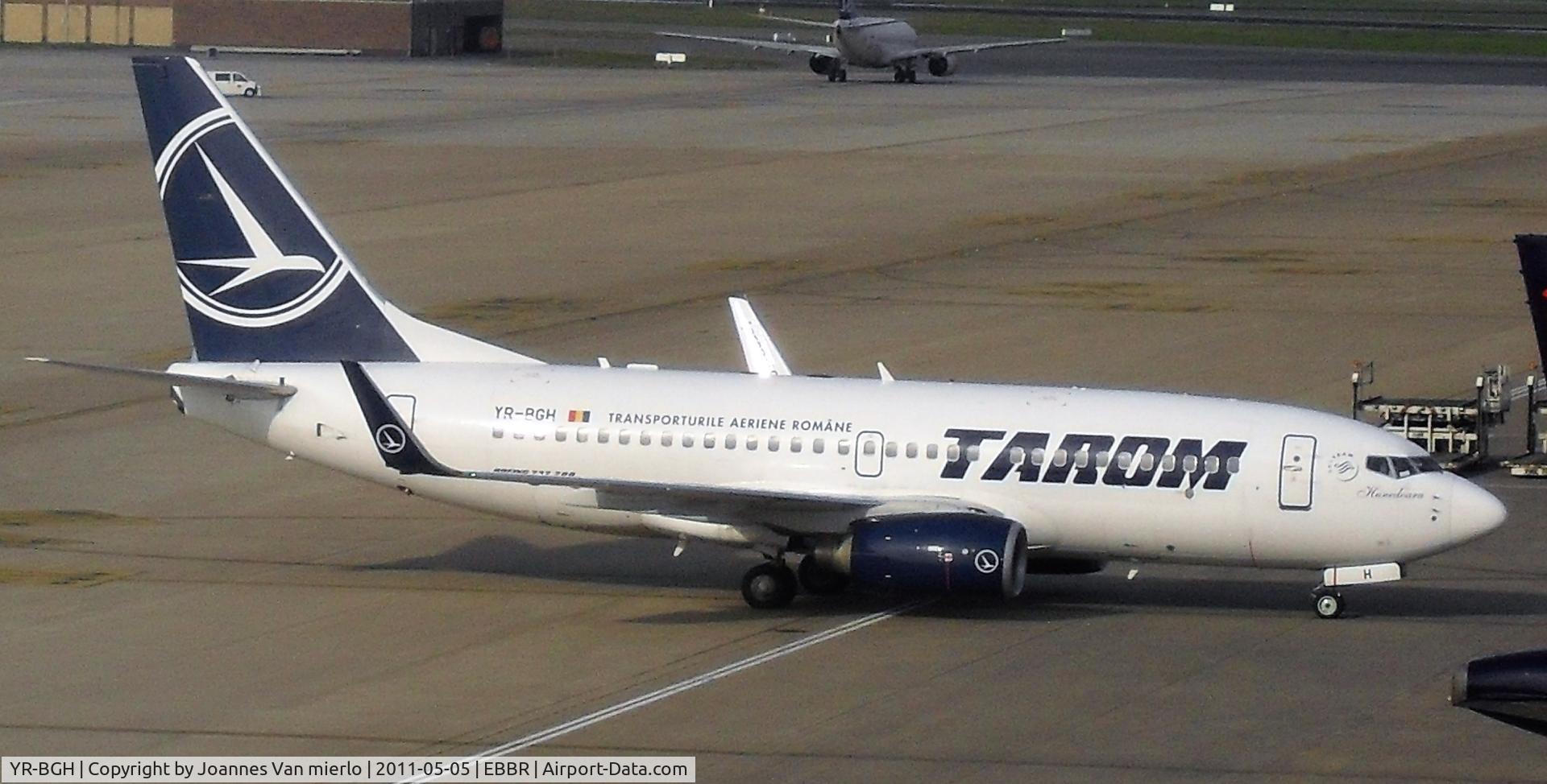 YR-BGH, 2003 Boeing 737-78J C/N 28438, Brussels