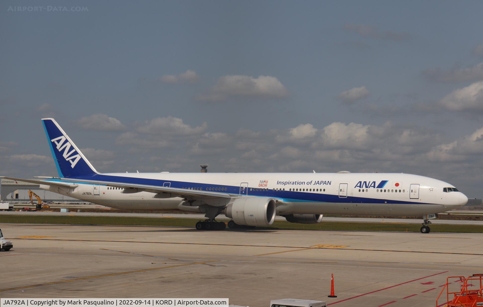 JA792A, 2015 Boeing 777-381/ER C/N 60381, Boeing 777-381/ER