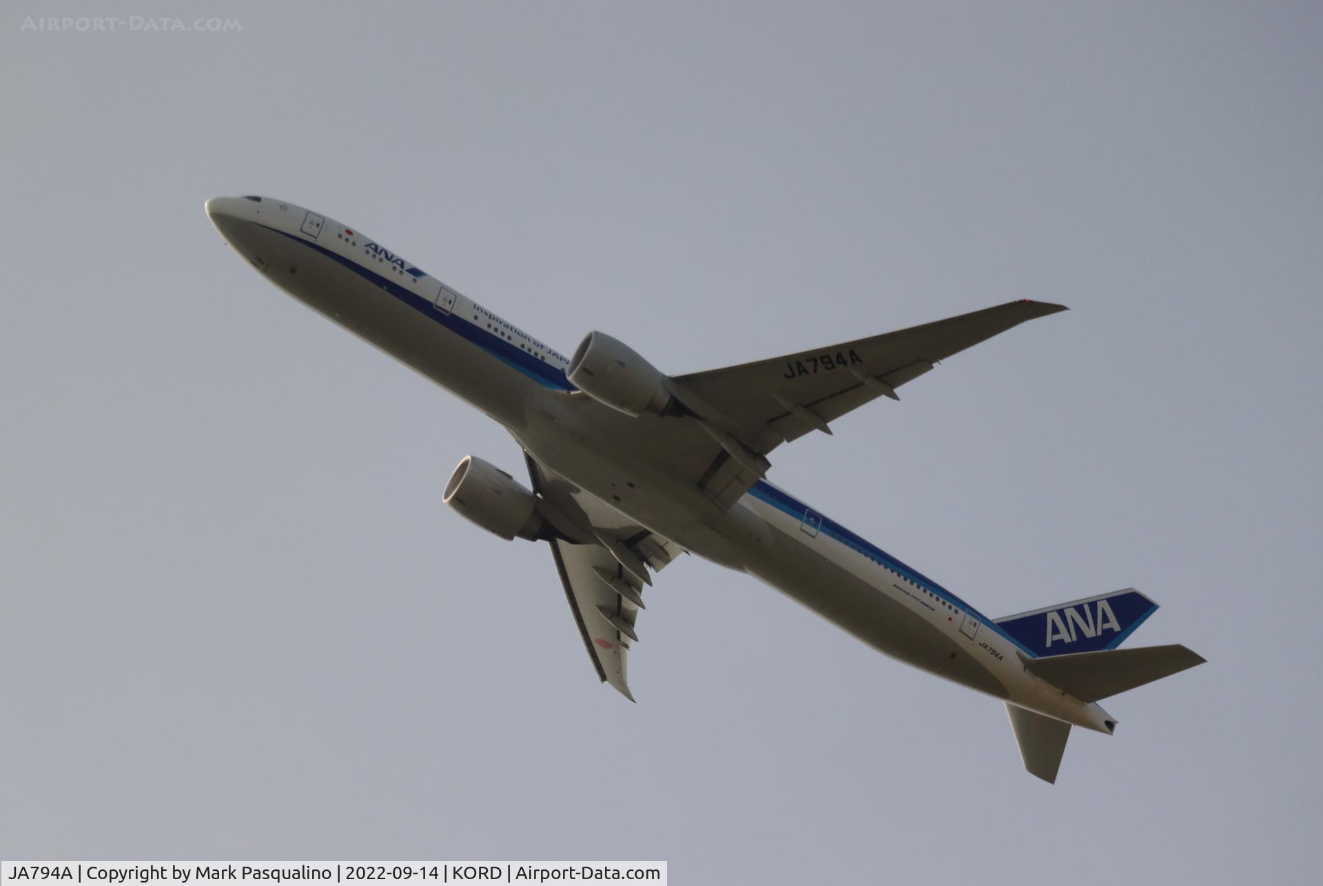 JA794A, 2019 Boeing 777-300/ER C/N 61513, Boeing 777-381/ER