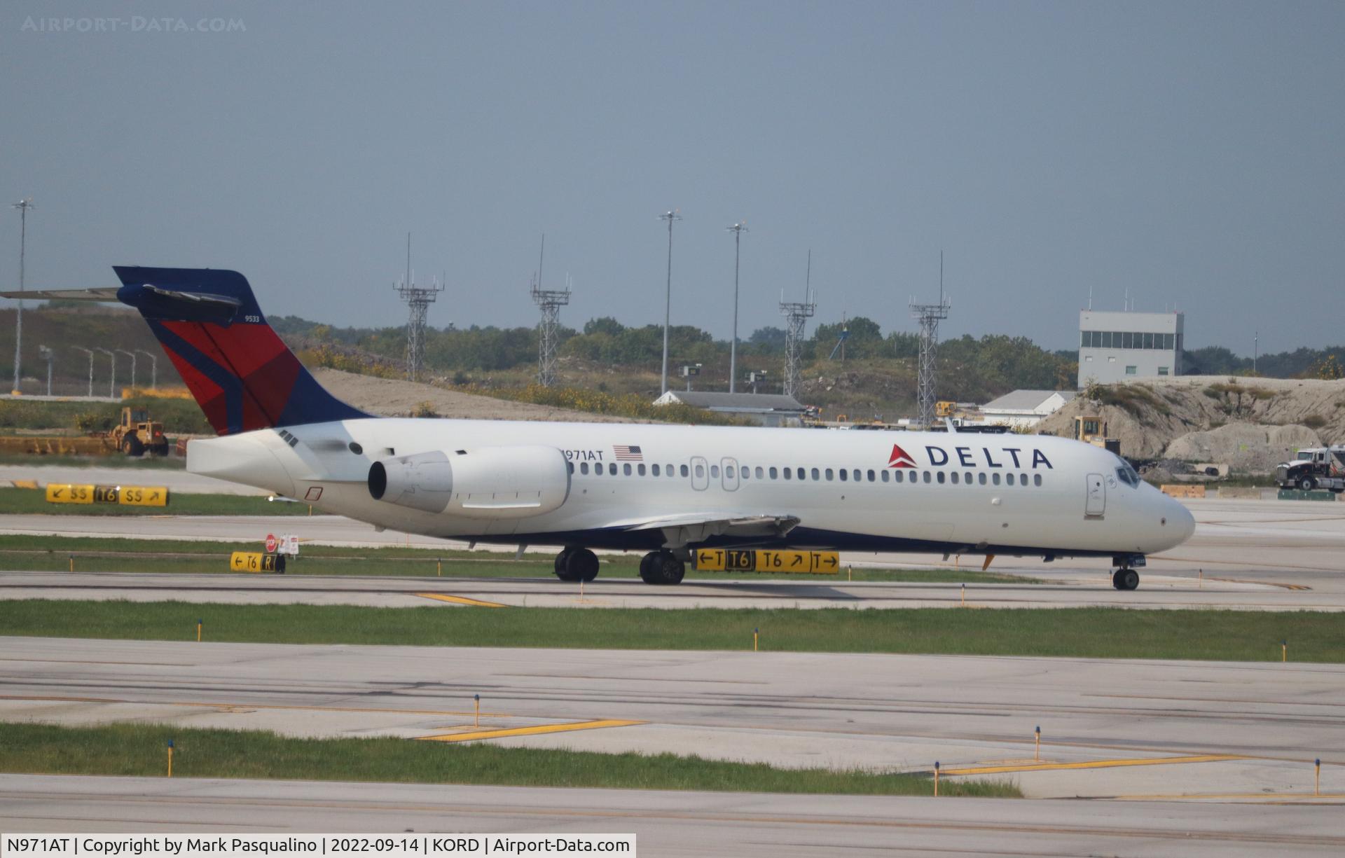 N971AT, 2001 Boeing 717-200 C/N 55032, Boeing 717-200