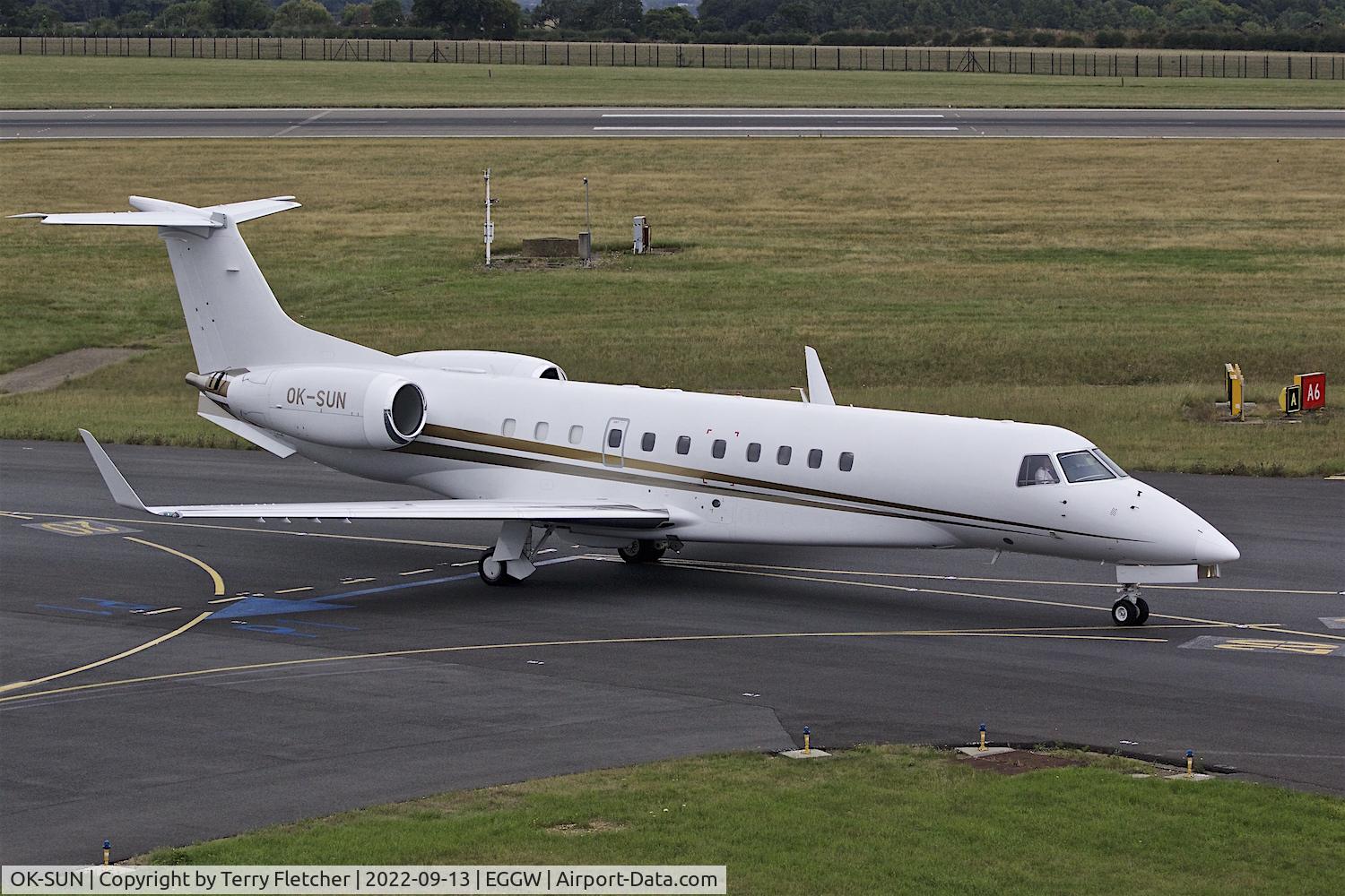 OK-SUN, 2006 Embraer EMB-135BJ Legacy 600 C/N 14500963, At Luton