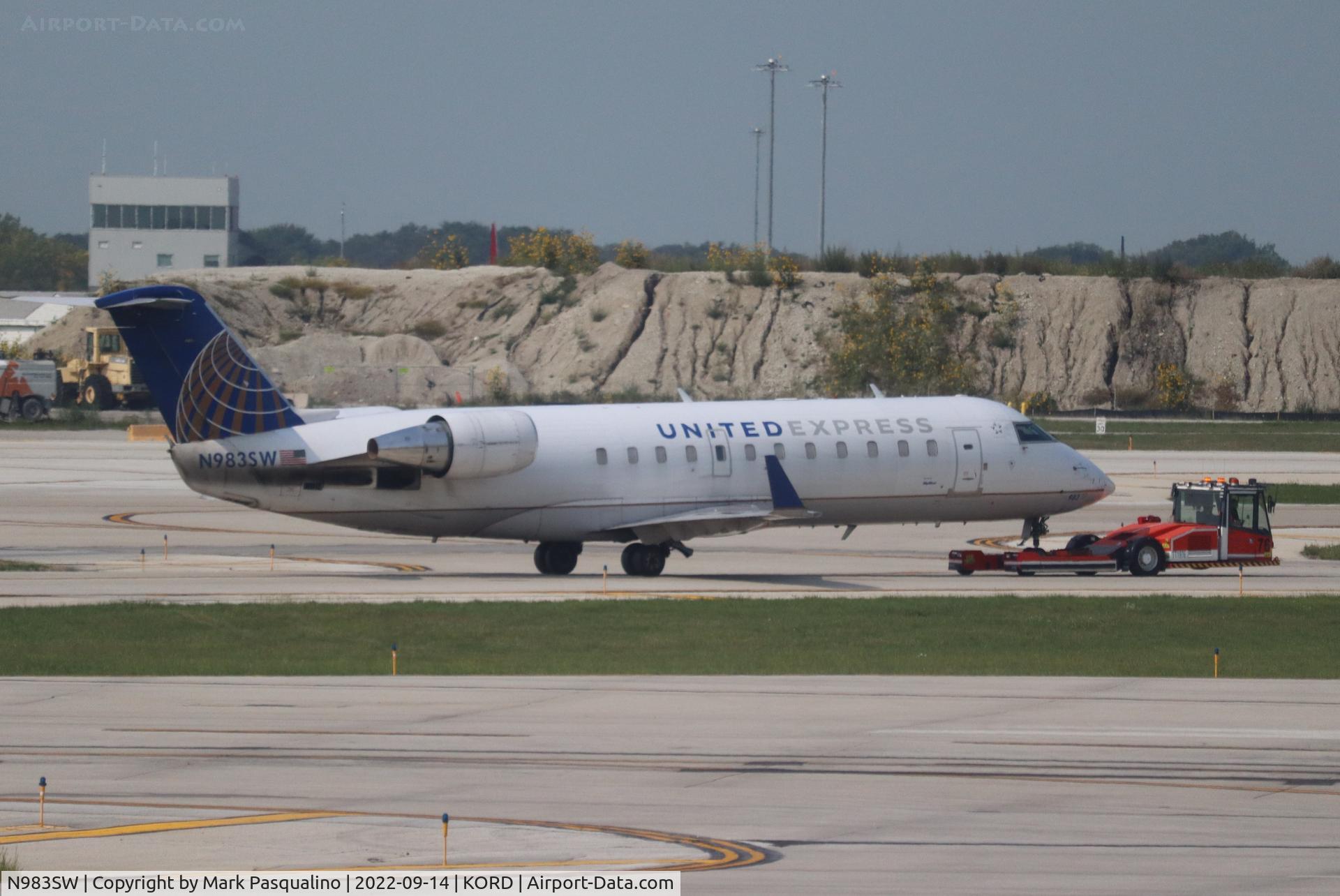 N983SW, 2004 Bombardier CRJ-200ER (CL-600-2B19) C/N 7961, CL-600-2B19