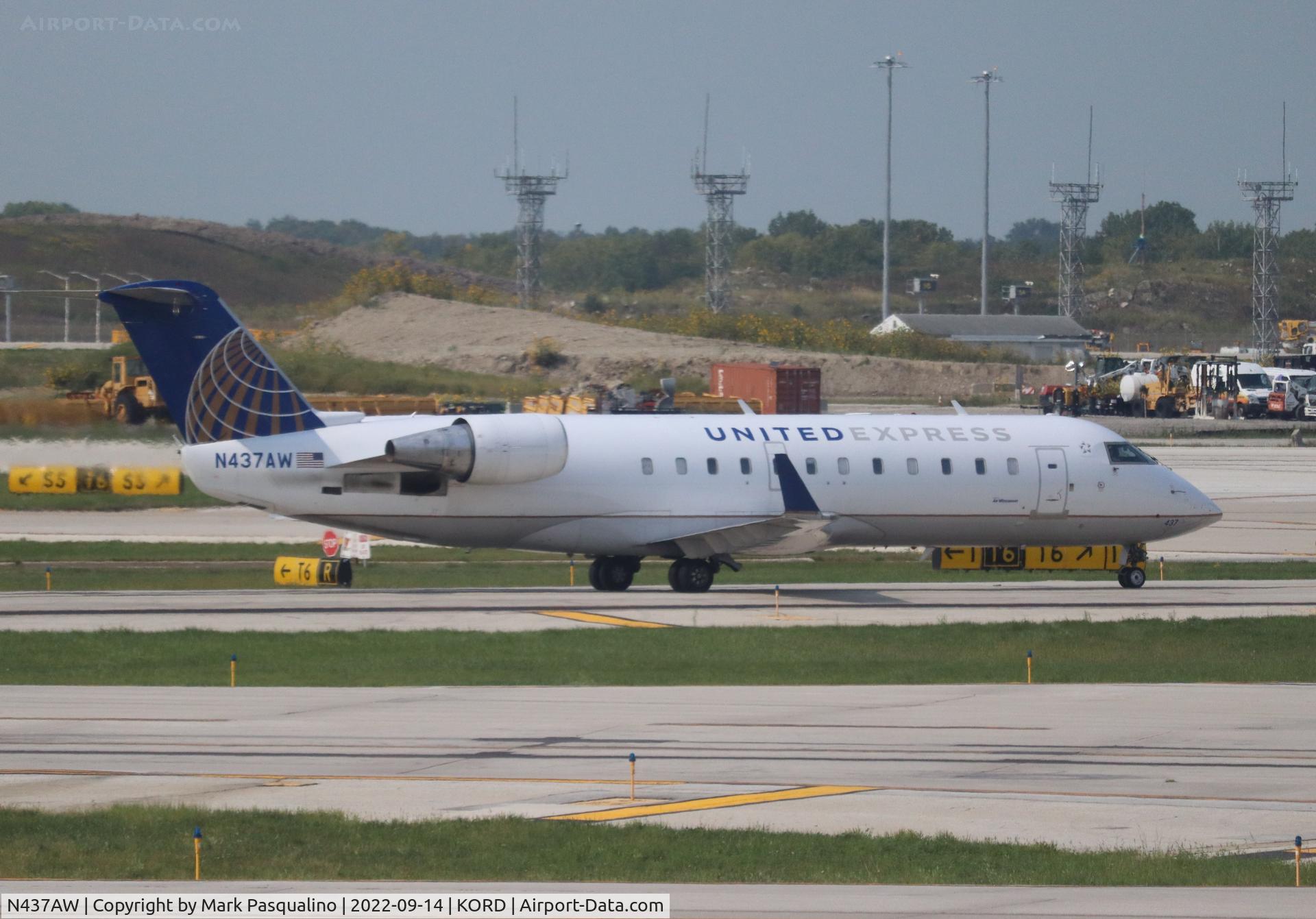 N437AW, 2003 Bombardier CRJ-200LR (CL-600-2B19) C/N 7744, CL-600-2B19