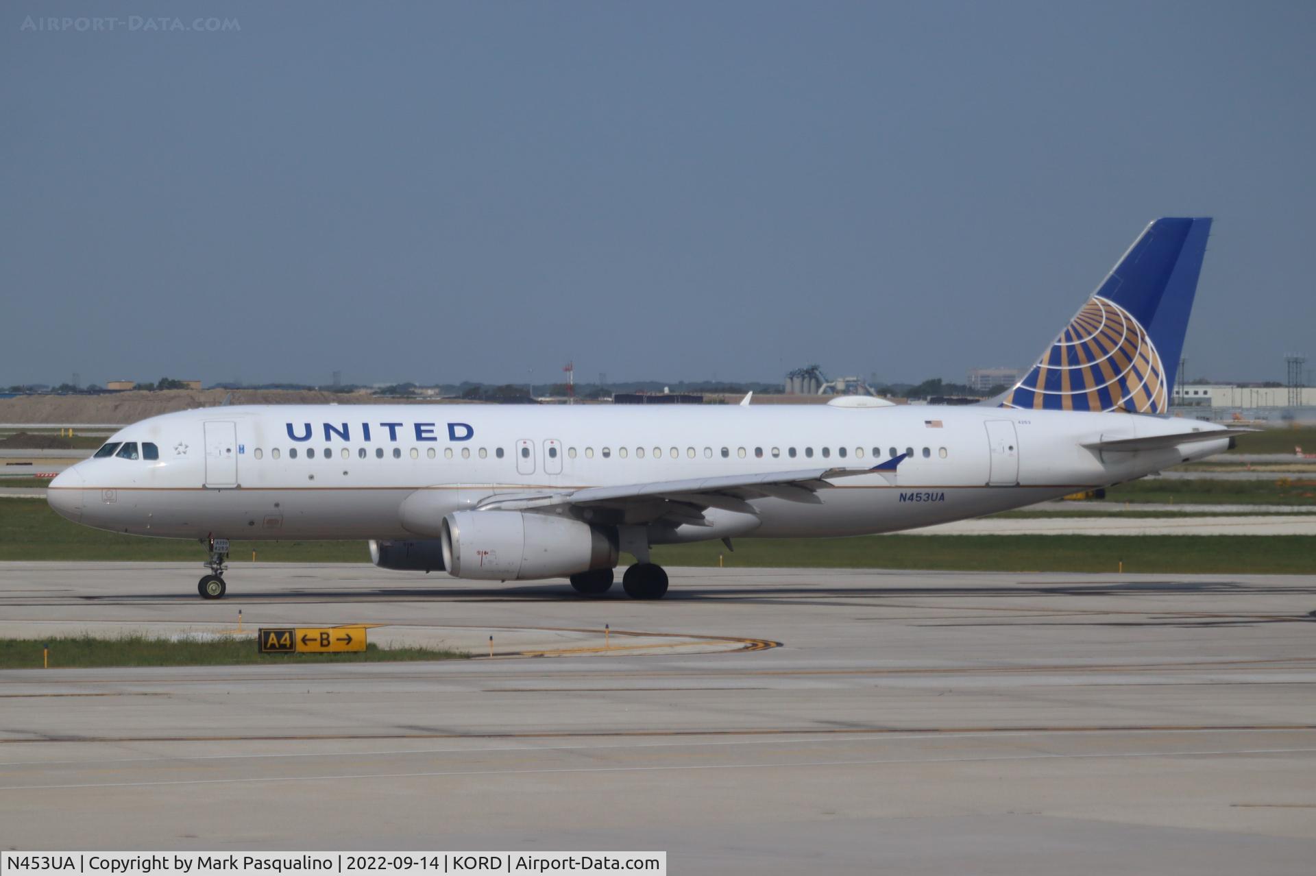 N453UA, 1999 Airbus A320-232 C/N 1001, Airbus A320-232