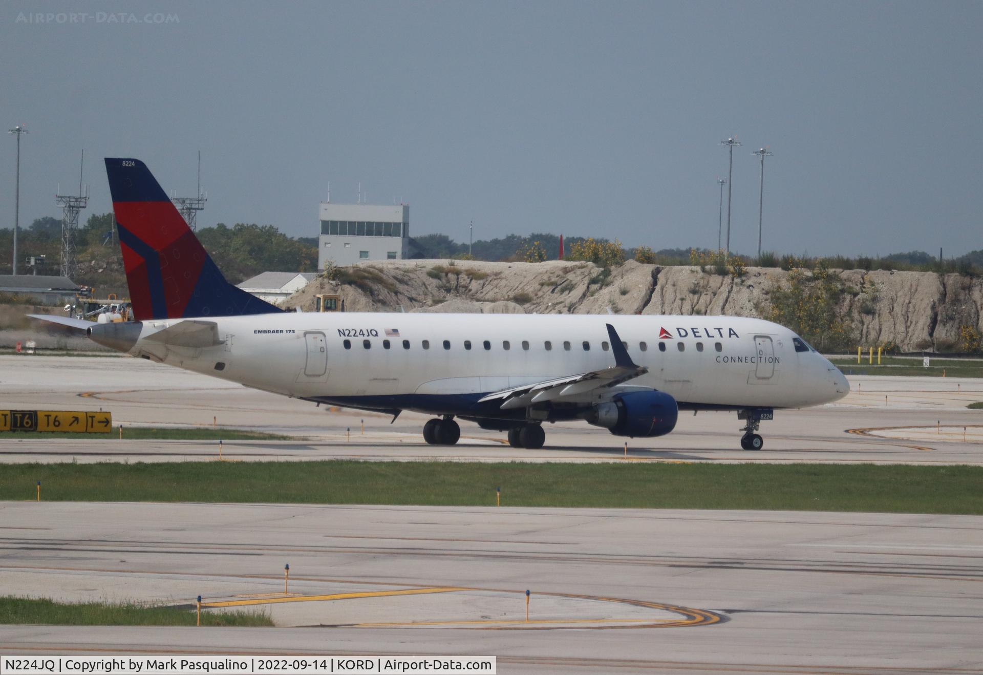 N224JQ, 2008 Embraer 175LR (ERJ-170-200LR) C/N 17000209, ERJ-170-200LR