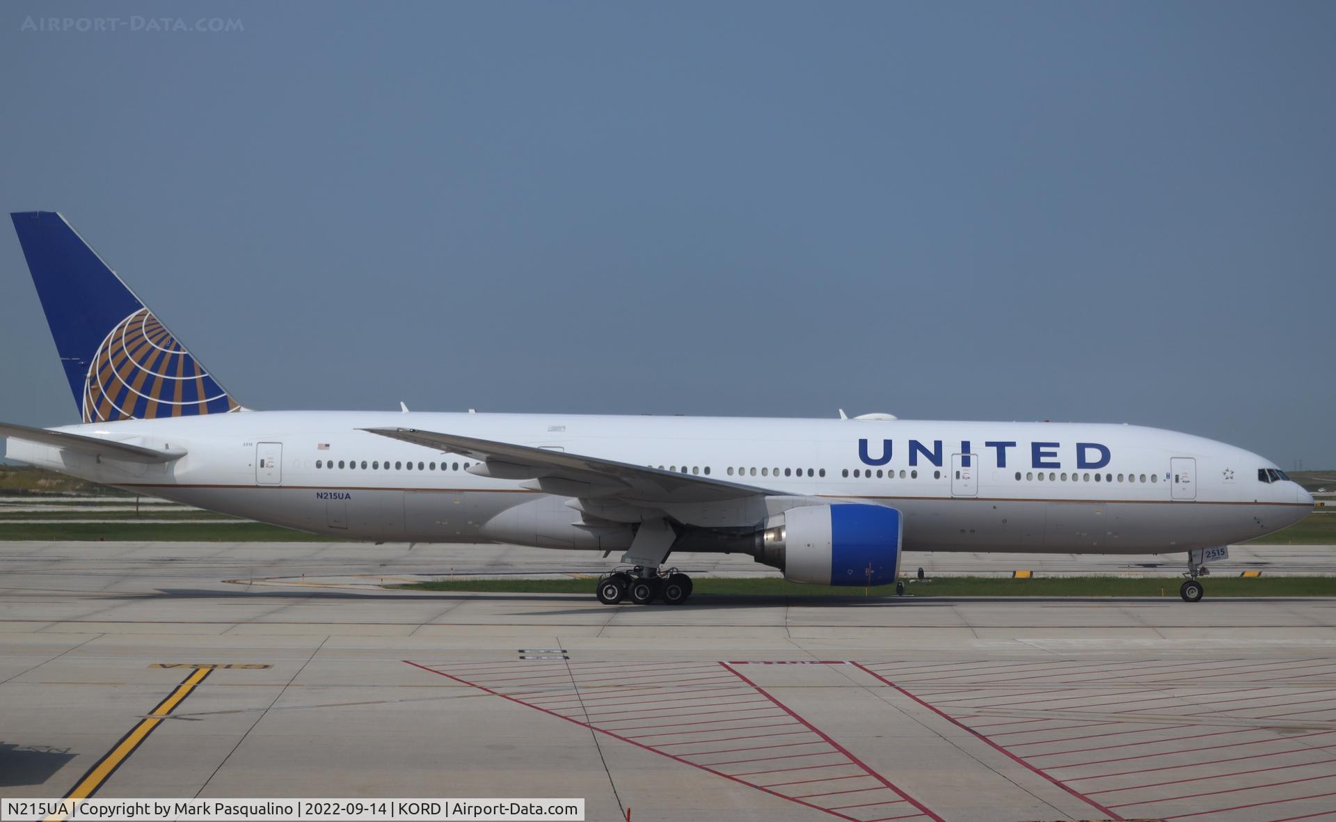 N215UA, 2000 Boeing 777-222 C/N 30221, Boeing 777-222