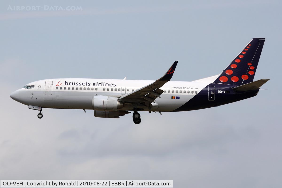 OO-VEH, 1998 Boeing 737-36N C/N 28571, at bru