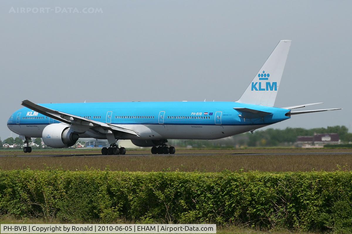 PH-BVB, 2008 Boeing 777-306/ER C/N 36145, at spl