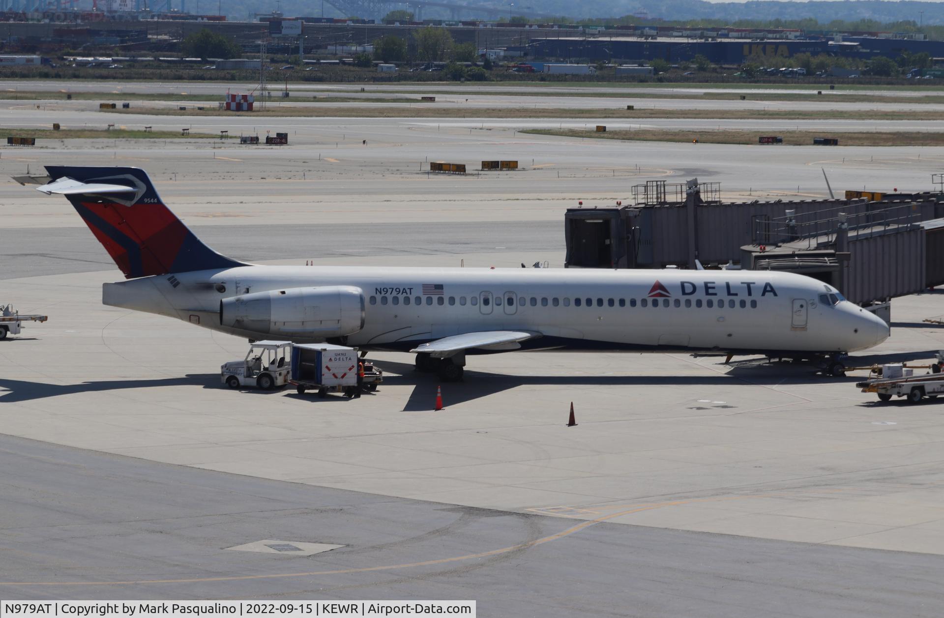 N979AT, 2002 Boeing 717-200 C/N 55038, Boeing 717-200