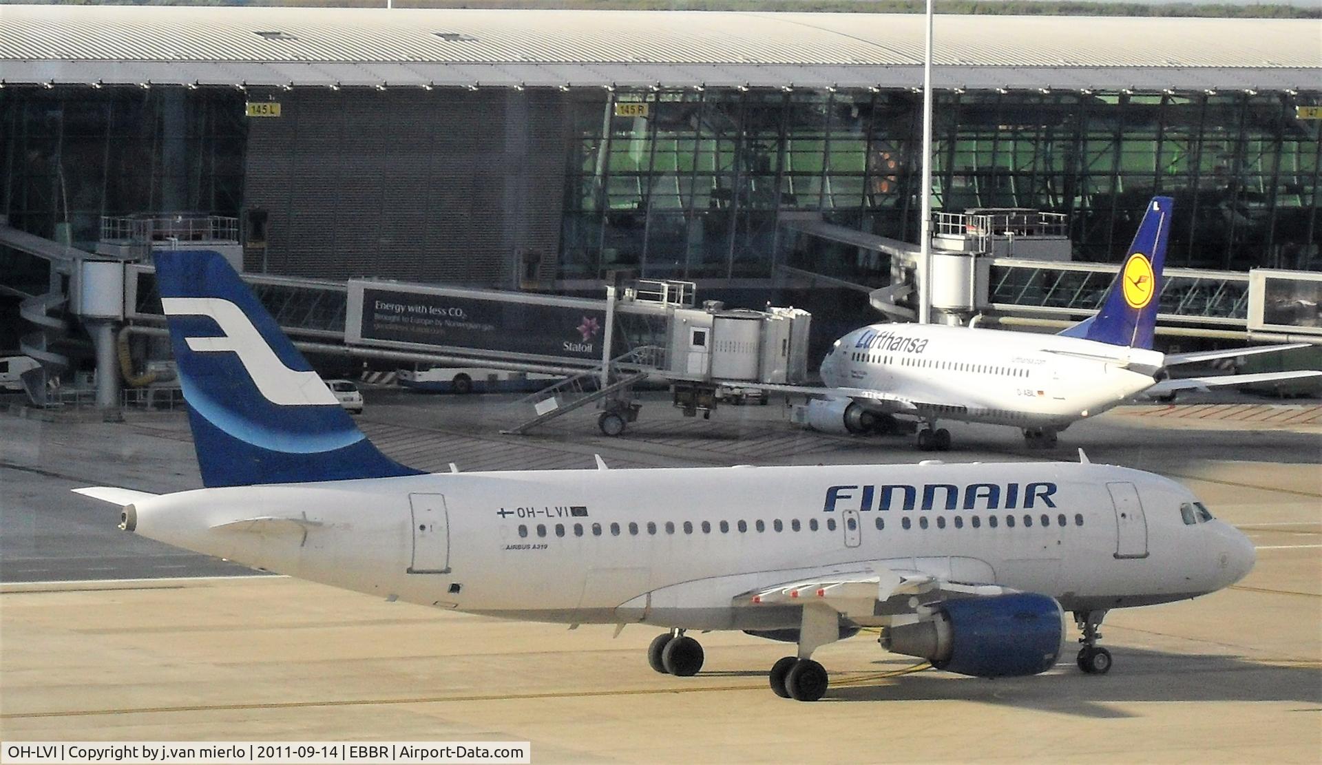 OH-LVI, 2000 Airbus A319-112 C/N 1364, Brussels