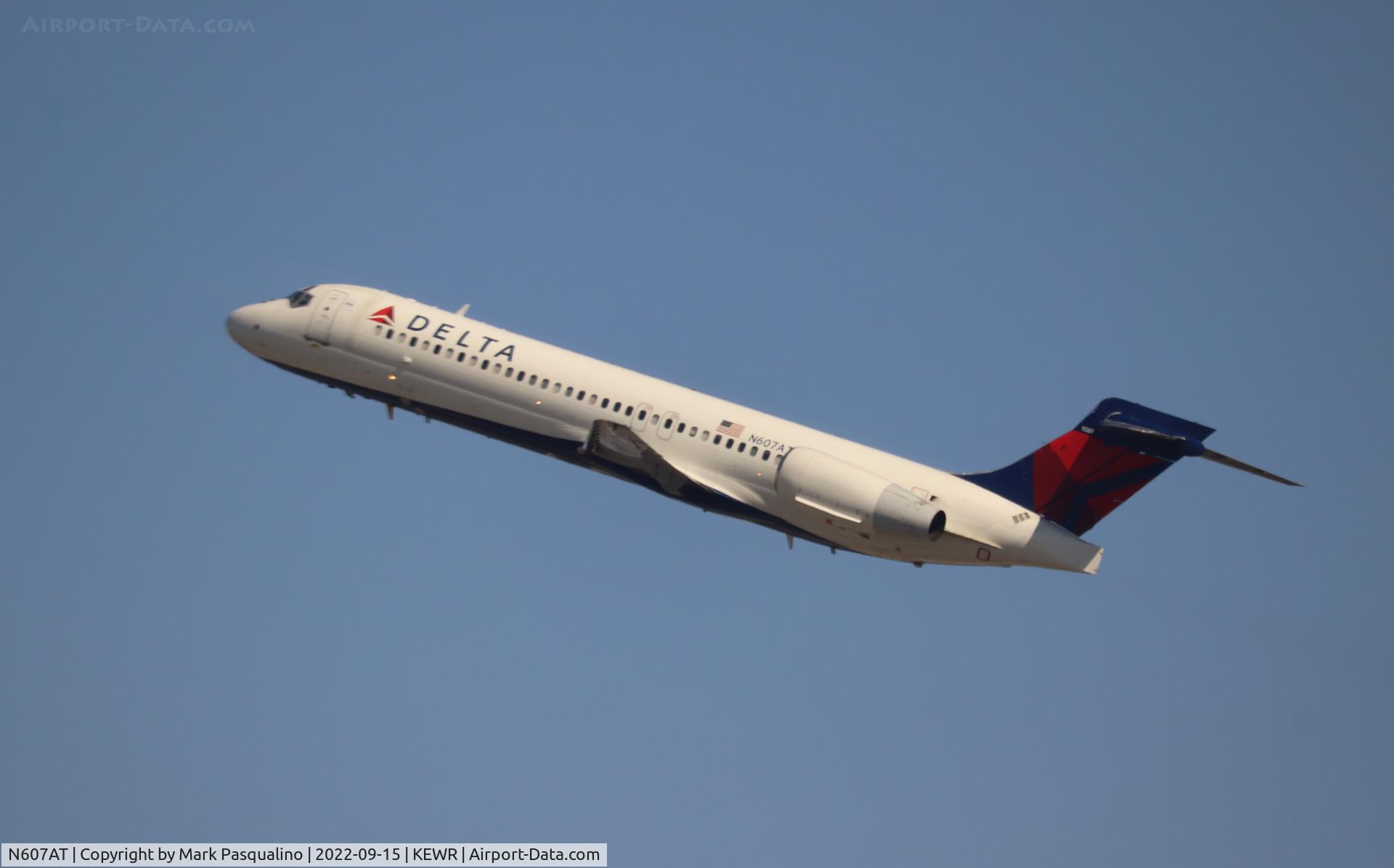 N607AT, 2000 Boeing 717-200 C/N 55074, Boeing 717-200