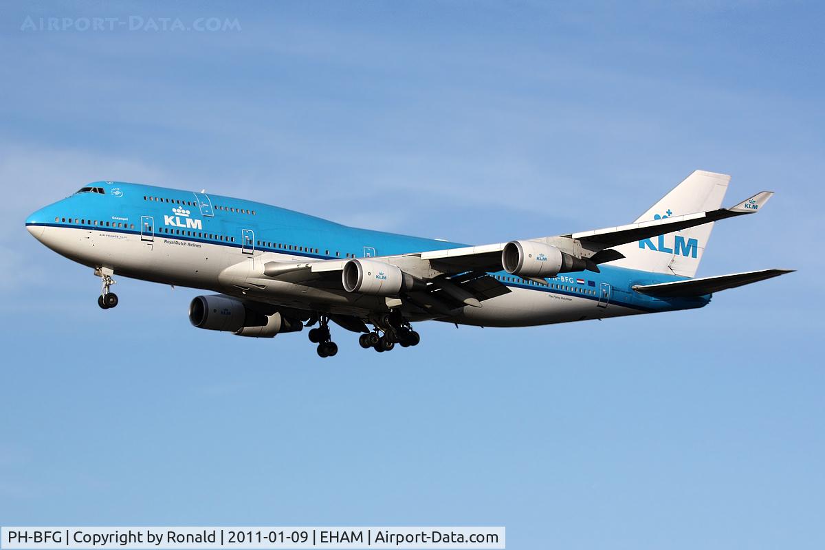 PH-BFG, 1990 Boeing 747-406 C/N 24517, at spl