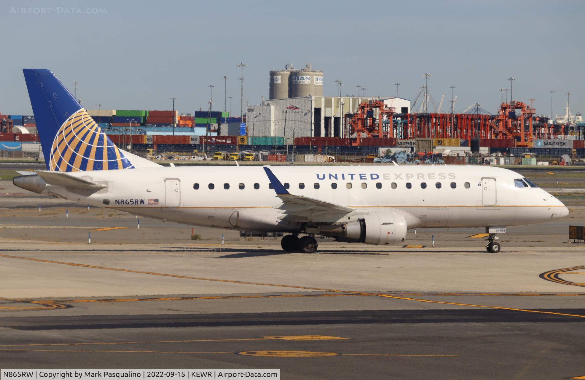 N865RW, 2006 Embraer 170SE (ERJ-170-100SE) C/N 17000122, ERJ-170-200LR