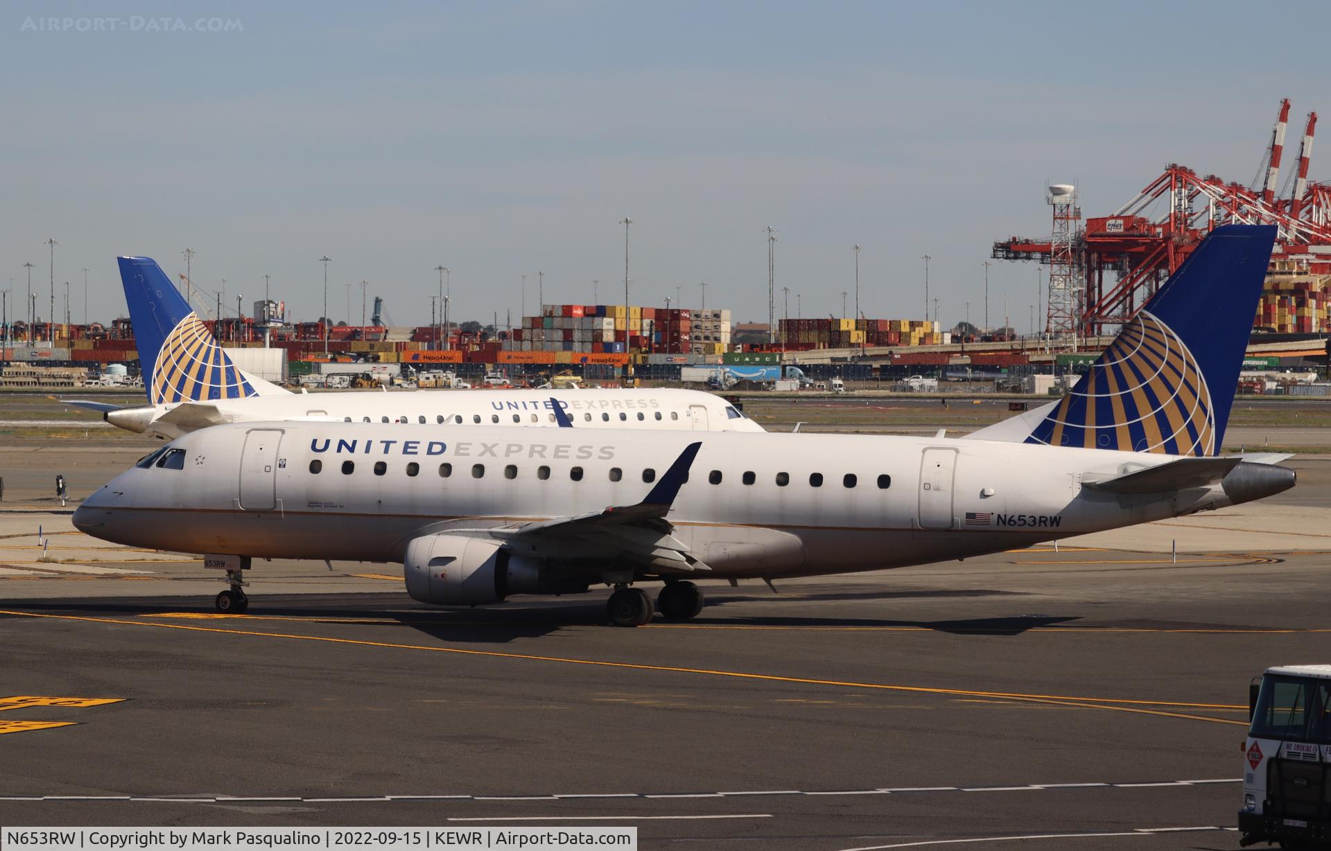 N653RW, 2005 Embraer 170SE (ERJ-170-100SE) C/N 17000076, ERJ-170-100SE