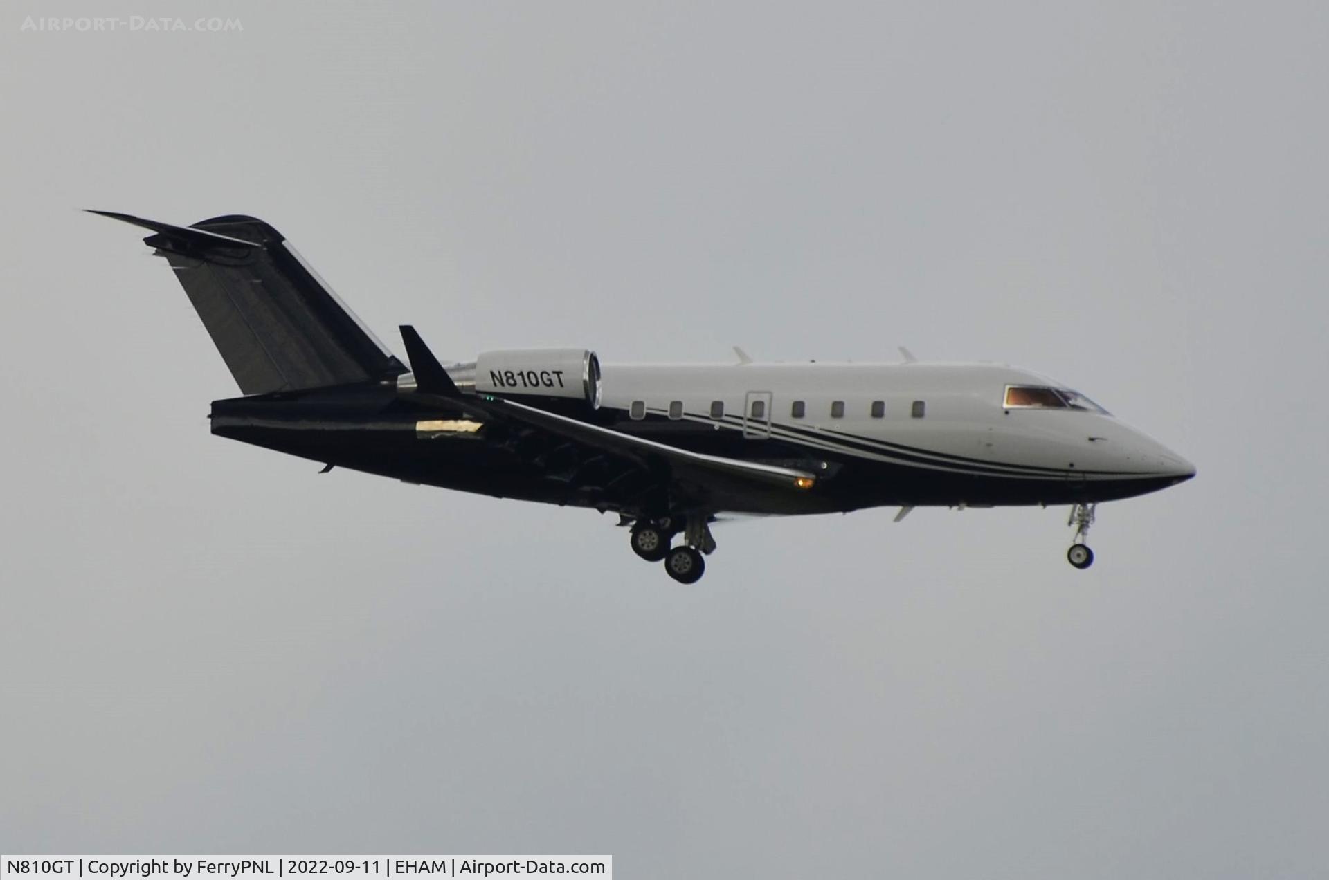 N810GT, 2004 Bombardier Challenger 604 C/N 5600, 8Ten LLC CL604 landing