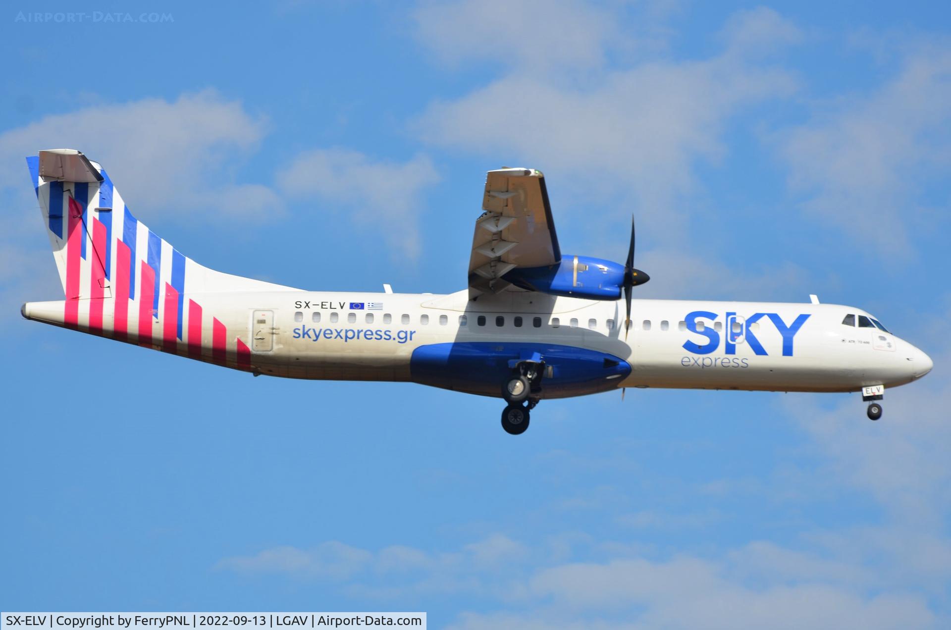 SX-ELV, 2020 ATR 72-600 C/N 1643, Sky Express ATR72 arriving