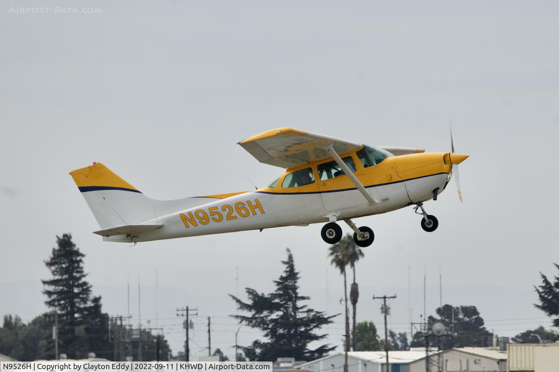 N9526H, 1975 Cessna 172M C/N 17266201, Hayward airport in California 2022.