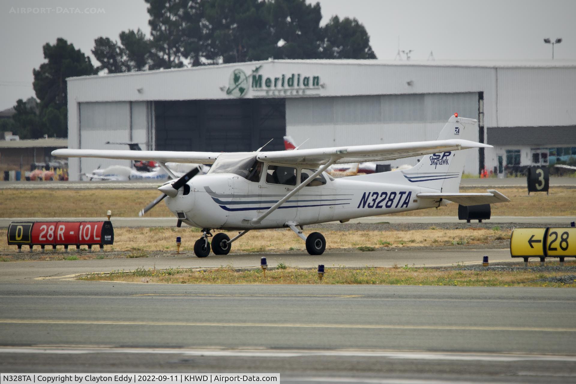 N328TA, 2003 Cessna 172S C/N 172S9328, Hayward airport open house. California 2022.