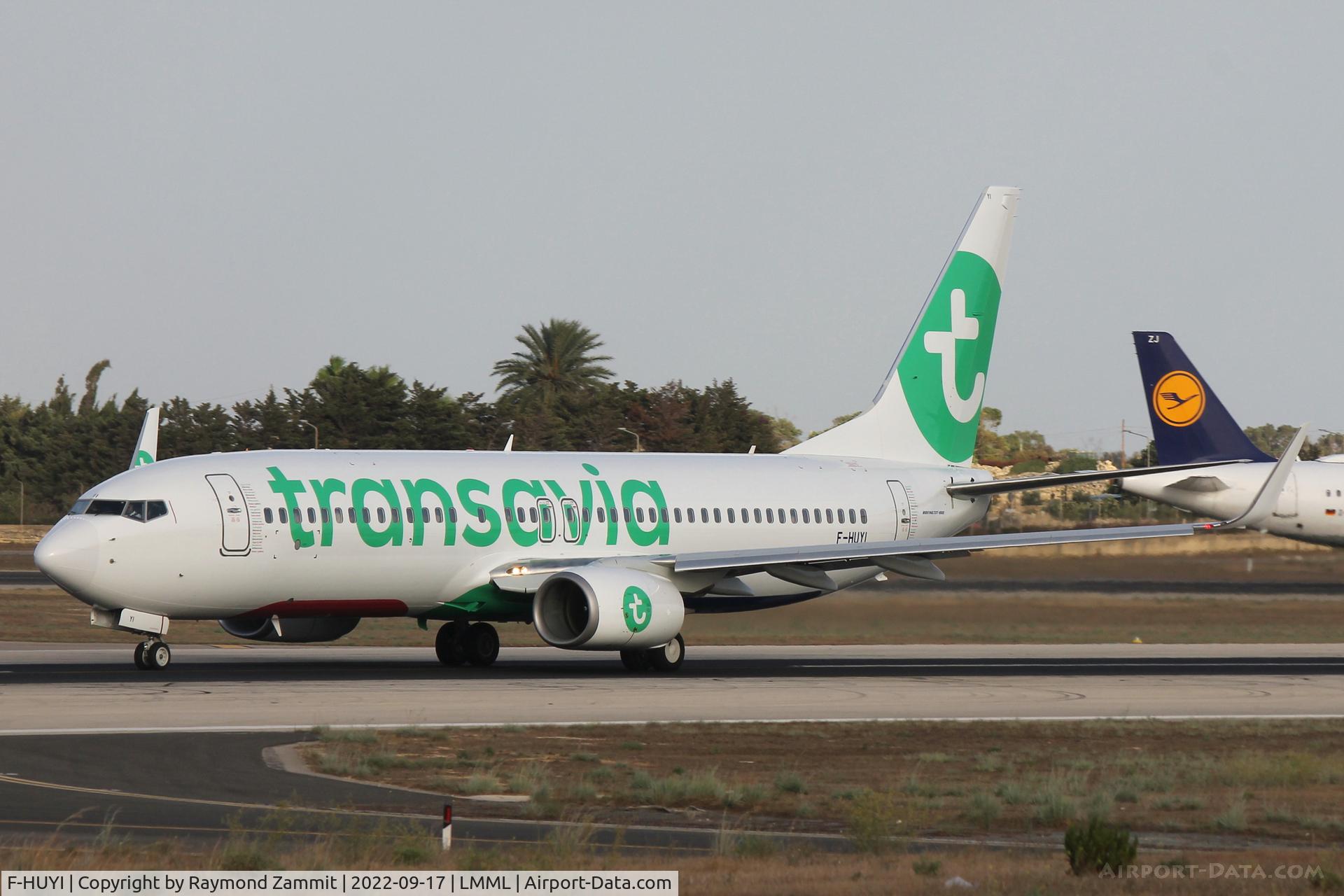 F-HUYI, 2013 Boeing 737-86N C/N 38039, B737-800 F-HUYI Transavia France