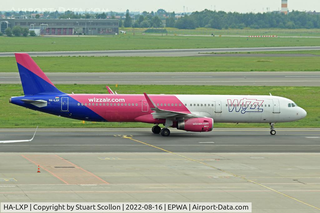 HA-LXP, 2017 Airbus A321-231 C/N 7578, Wizz