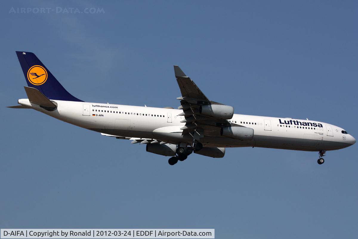 D-AIFA, 2000 Airbus A340-313X C/N 352, at fra