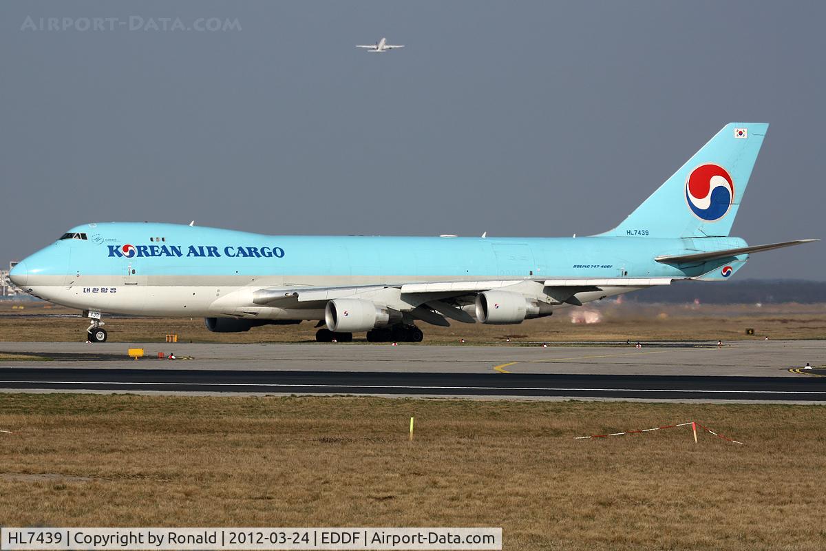 HL7439, 2003 Boeing 747-4B5F/SCD C/N 33516, at fra