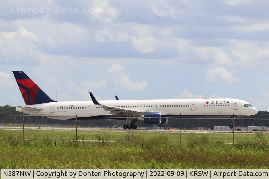 N587NW, 2002 Boeing 757-351 C/N 32986, Delta Flight 2361 departs Runway 24 at Southwest Florida International Airport enroute to Minneapolis/St Paul International Airport