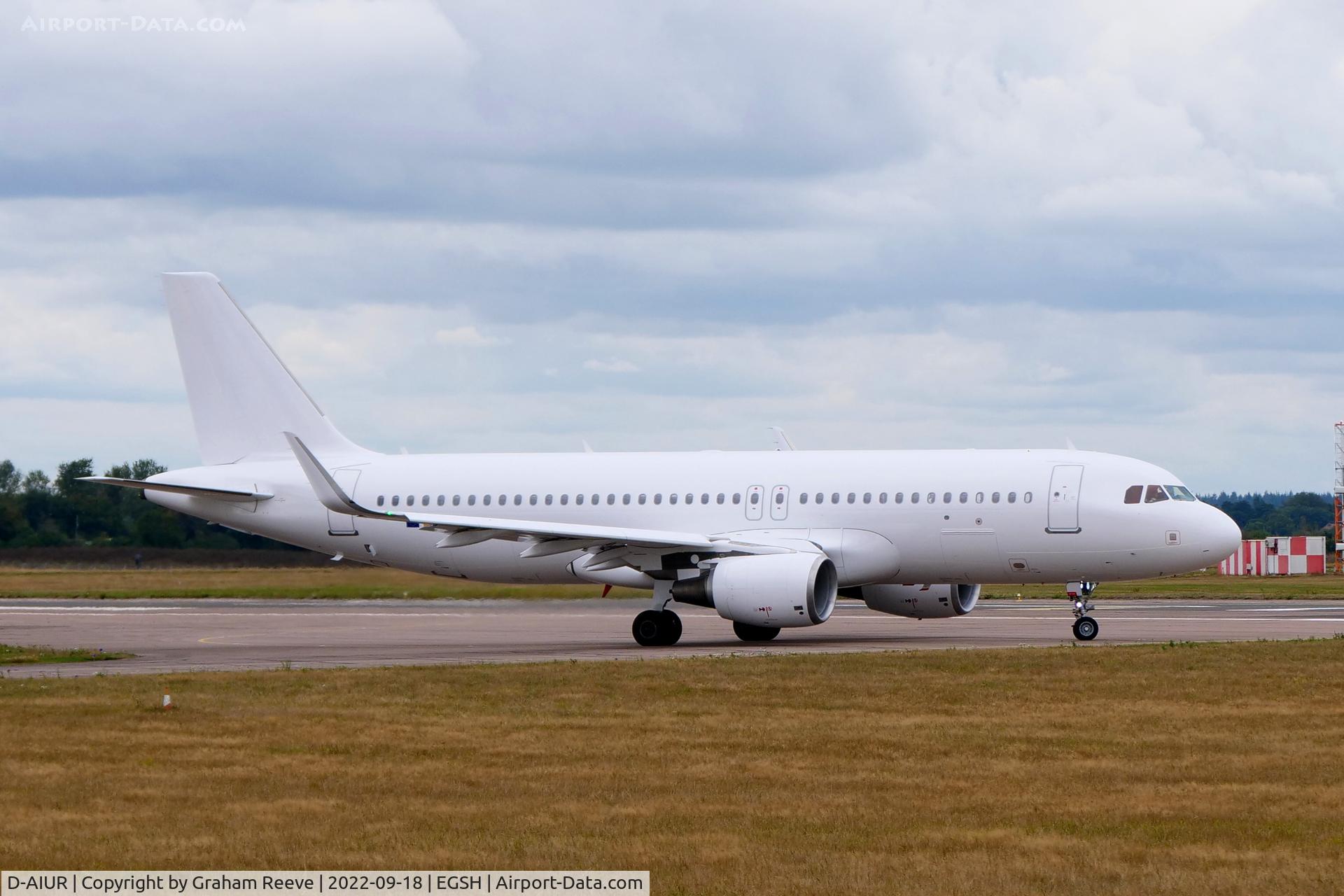 D-AIUR, 2015 Airbus A320-214 C/N 6985, Departing from Norwich.